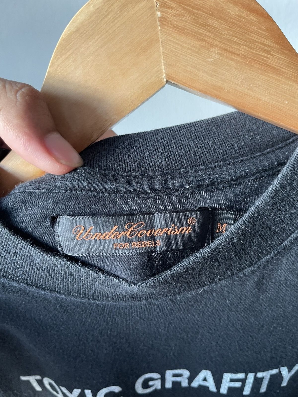 Jun Takahashi × Undercover 2000s Undercoverism Toxic Grafity Tee Size US S / EU 44-46 / 1 - 8 Thumbnail