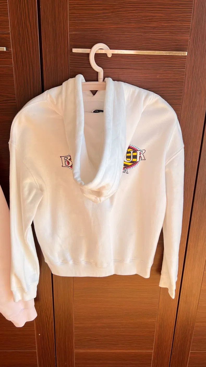 Balenciaga Balenciaga White Hooded Sweatshirt Size US S / EU 44-46 / 1 - 2 Thumbnail