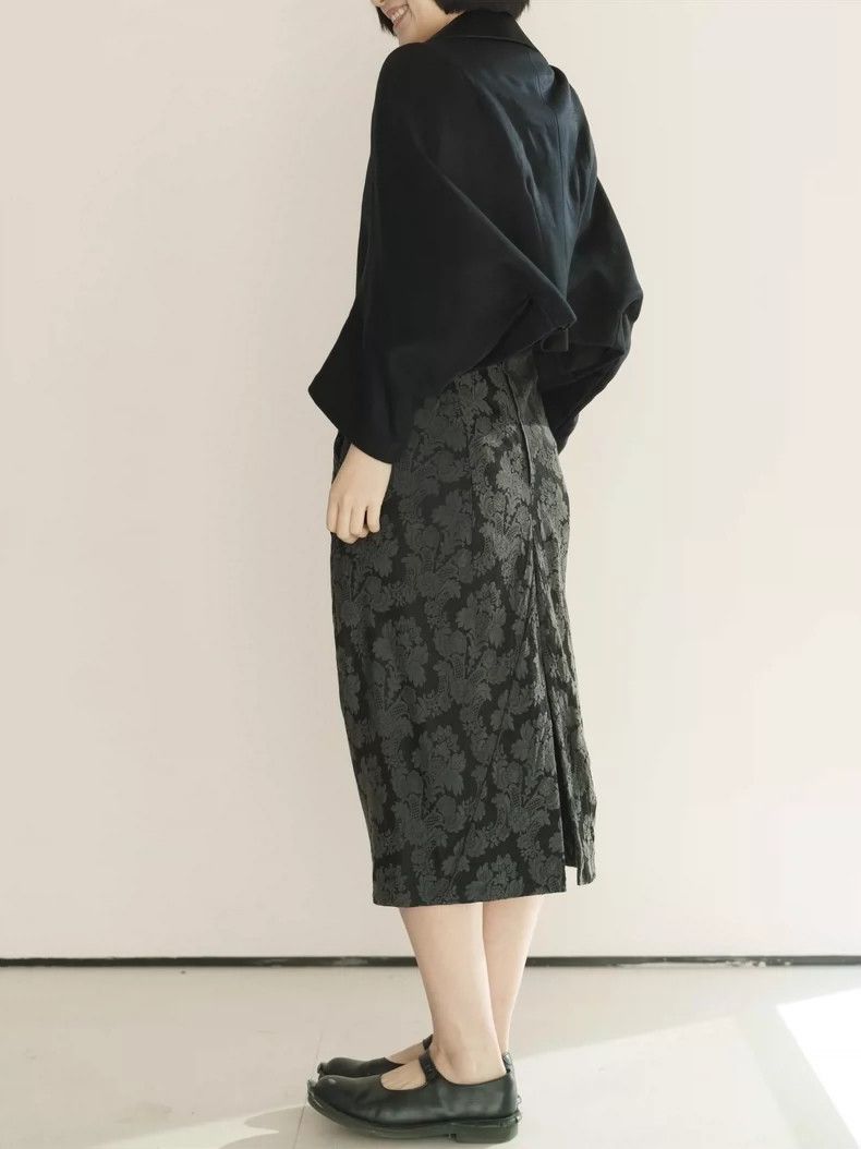 Comme des Garcons Comme Des Garcons size S Overskirt, a black flower with da Size 23" - 8 Thumbnail