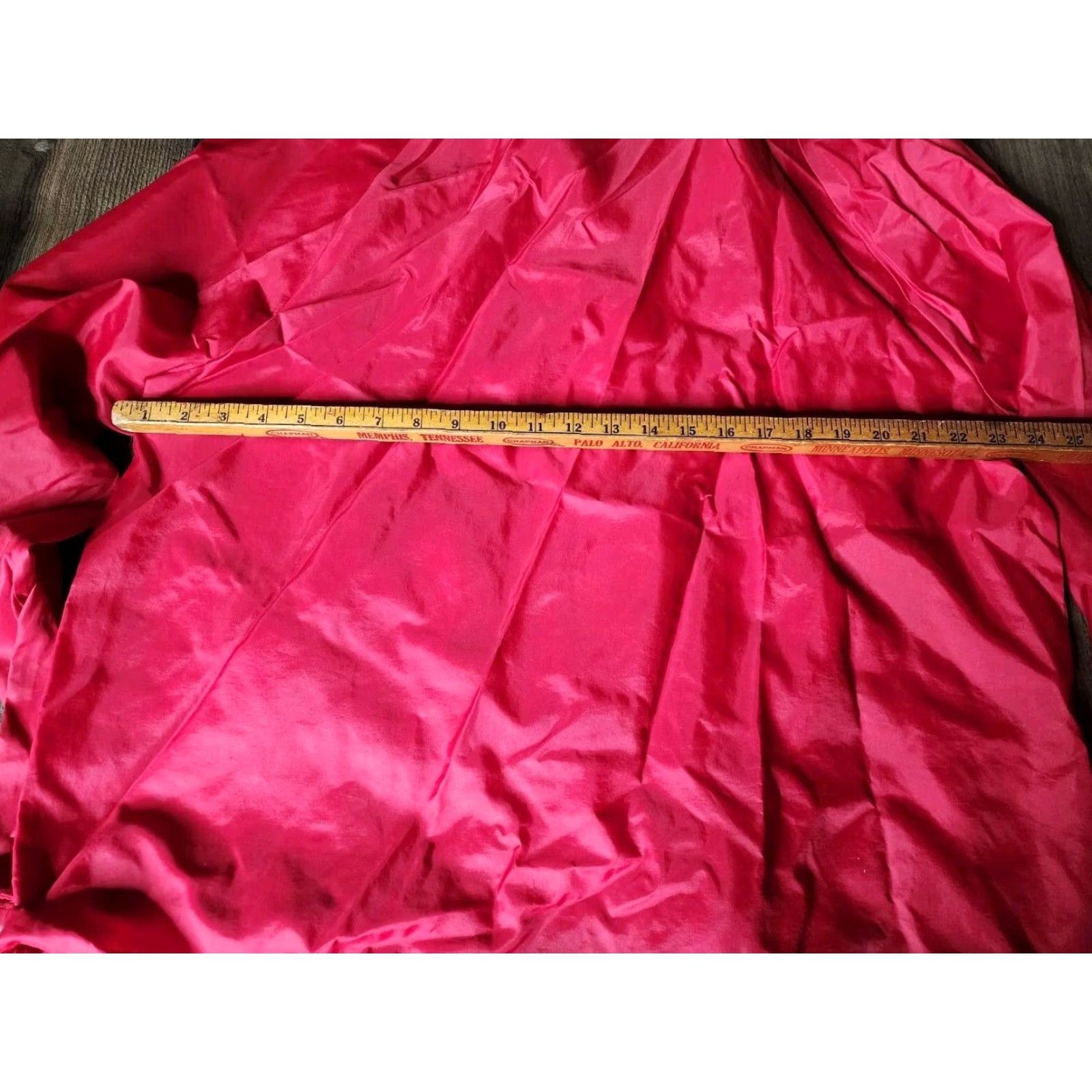 Vintage VINTAGE Swingster Mens XL Red Bomber Jacket Satin Nylon 80s 90s Retro Lightweight Size US L / EU 52-54 / 3 - 3 Thumbnail