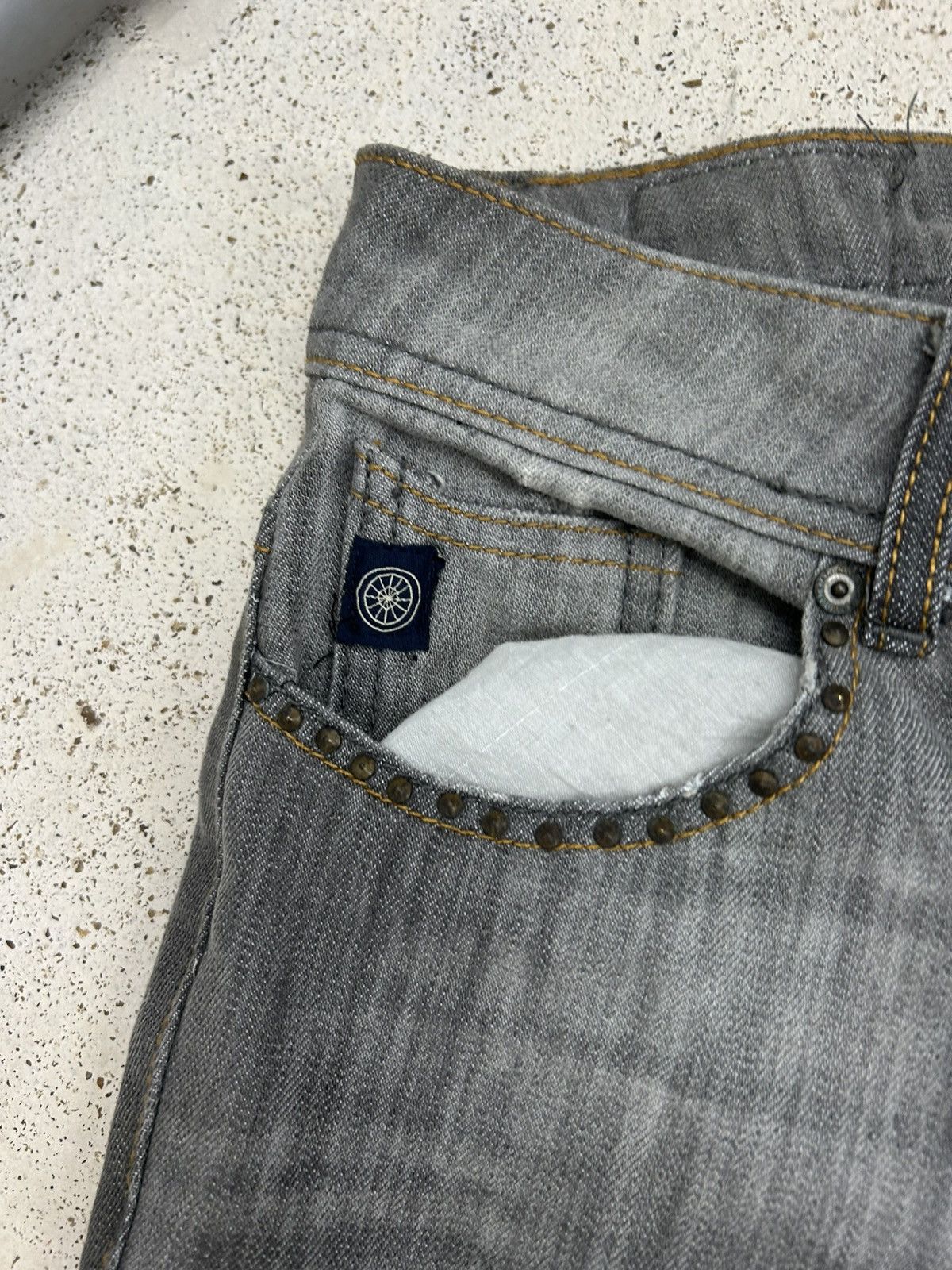 20471120 × Hysteric Glamour × Japanese Brand Industrial Revolution Grey Washed Distressed Studded Button Size US 32 / EU 48 - 11 Thumbnail