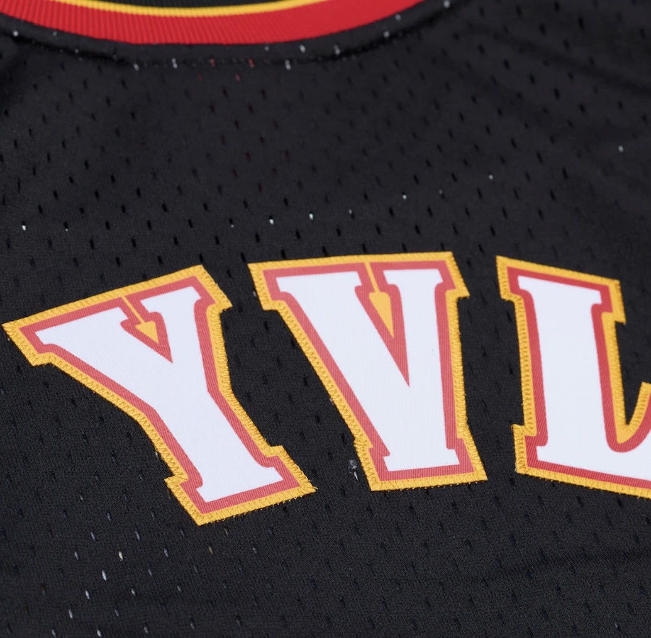 Mitchell & Ness Playboi Carti Mitchell & Ness Atlanta Hawks Opium NBA Jersey Size US L / EU 52-54 / 3 - 18 Thumbnail