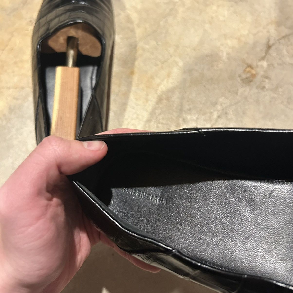 Balenciaga × Designer Balenciaga Cosy Flat Croc Embossed Leather Loafers US 9 Size US 9 / EU 42 - 12 Thumbnail