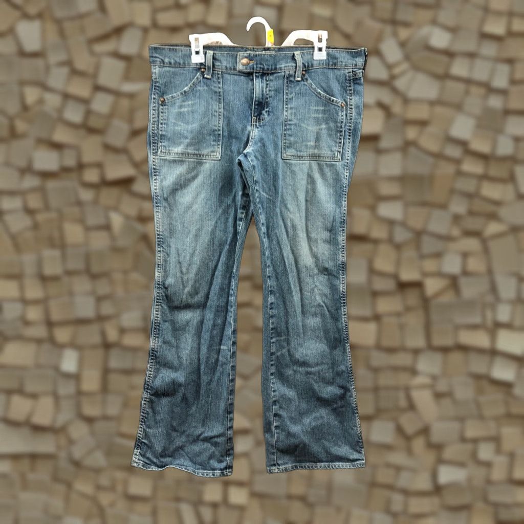 Old Navy Old Navy Jeans Womens Regular Bootcut Dark Wash Denim Stretch Size 14 Size 36" / US 14 / IT 50 - 1 Thumbnail