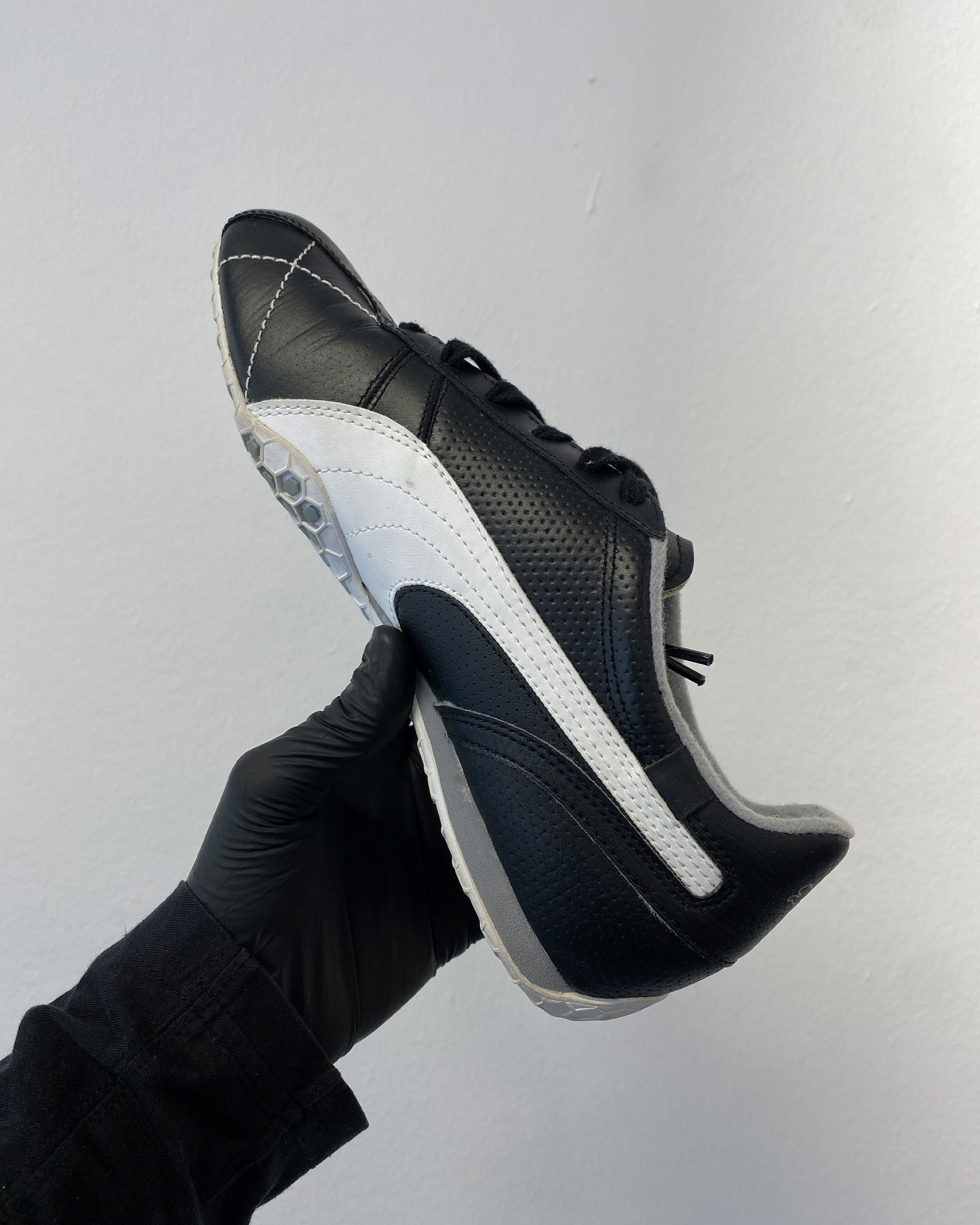 Puma 2000s Honeycomb Sole Sneaker Size US 10 / IT 40 - 5 Thumbnail