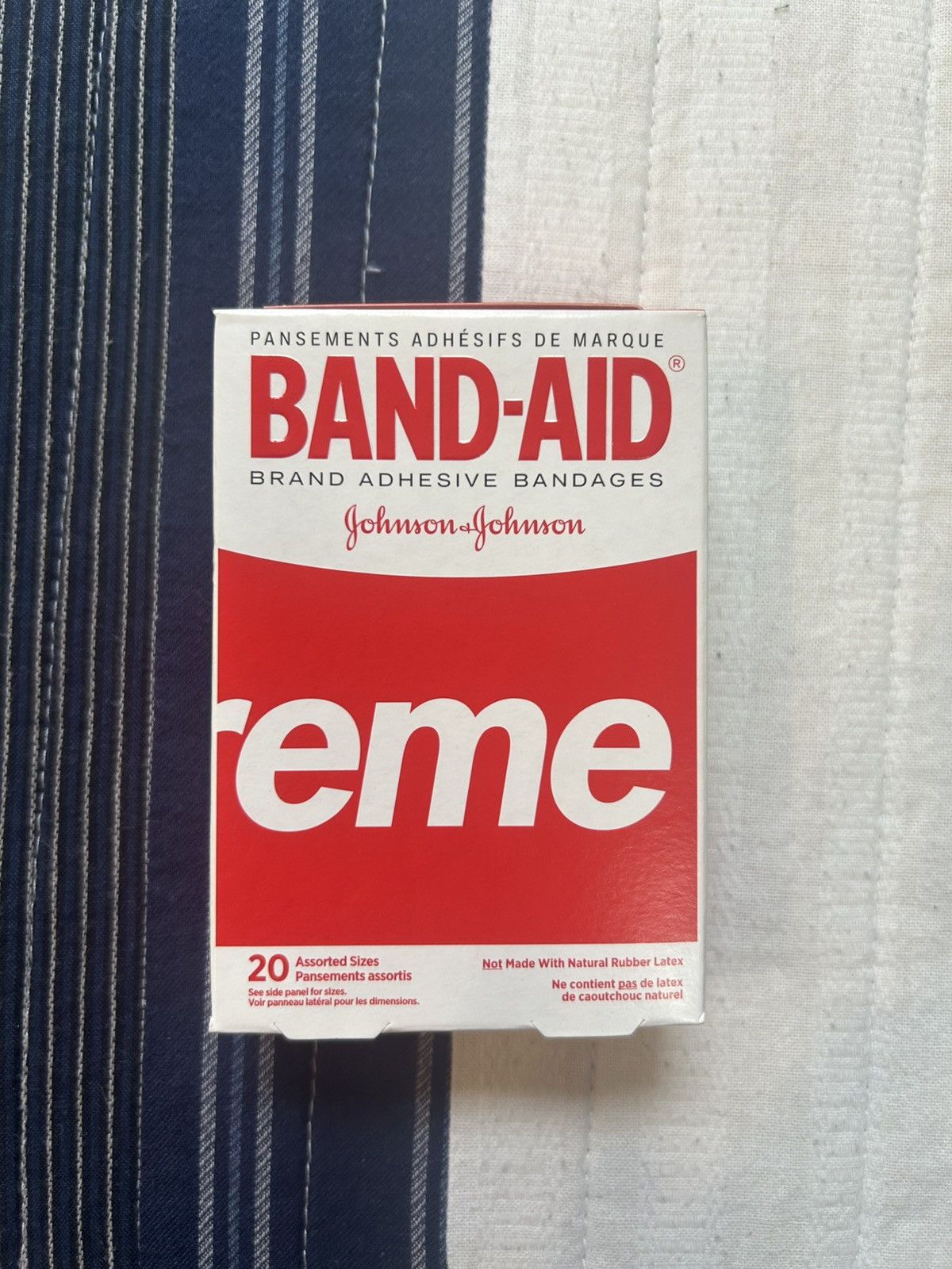 Supreme Supreme Bandaids (1 Box) Size ONE SIZE - 2 Thumbnail