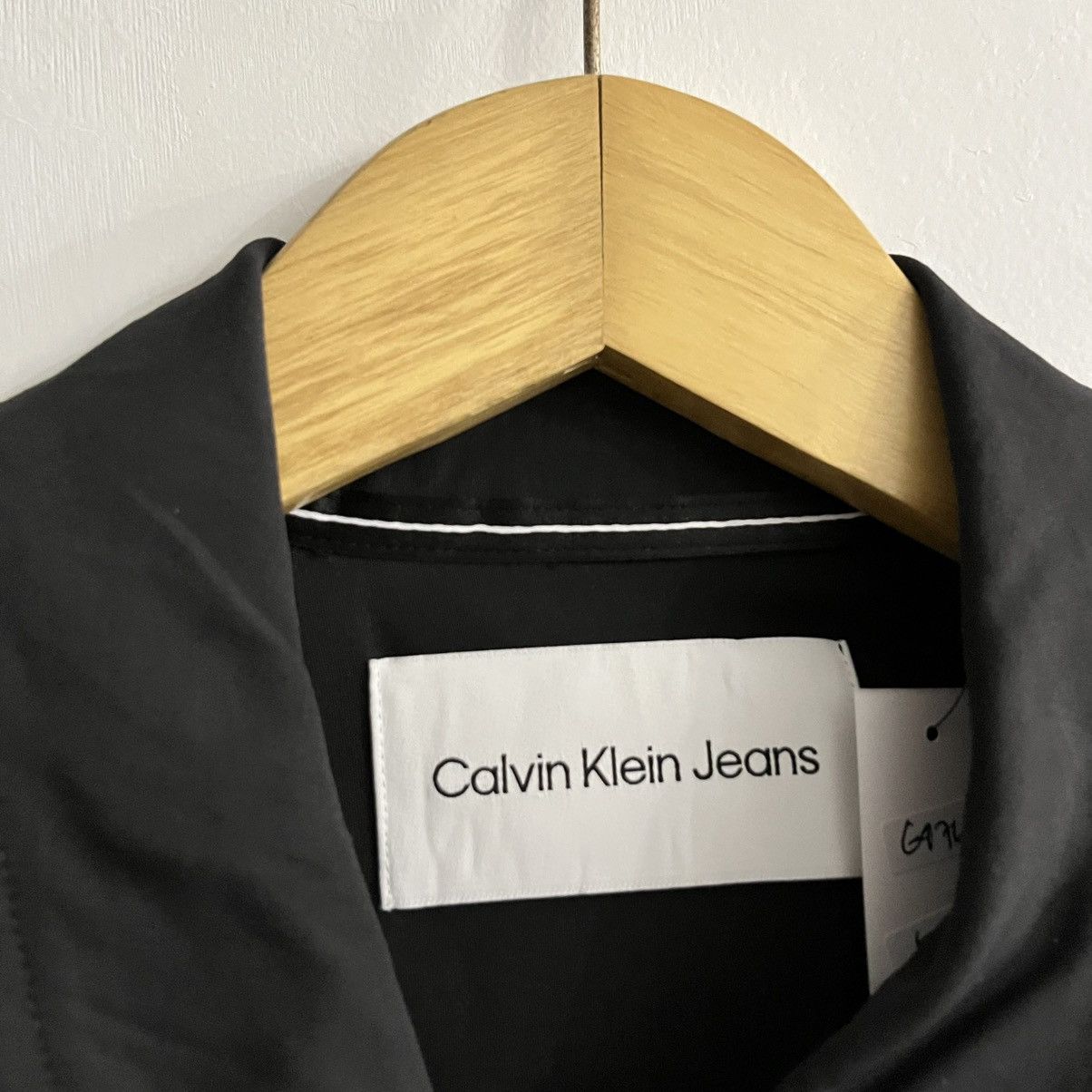 Calvin Klein Calvin Klein - Ls Nylon Button Up Shirt Size US L / EU 52-54 / 3 - 4 Thumbnail