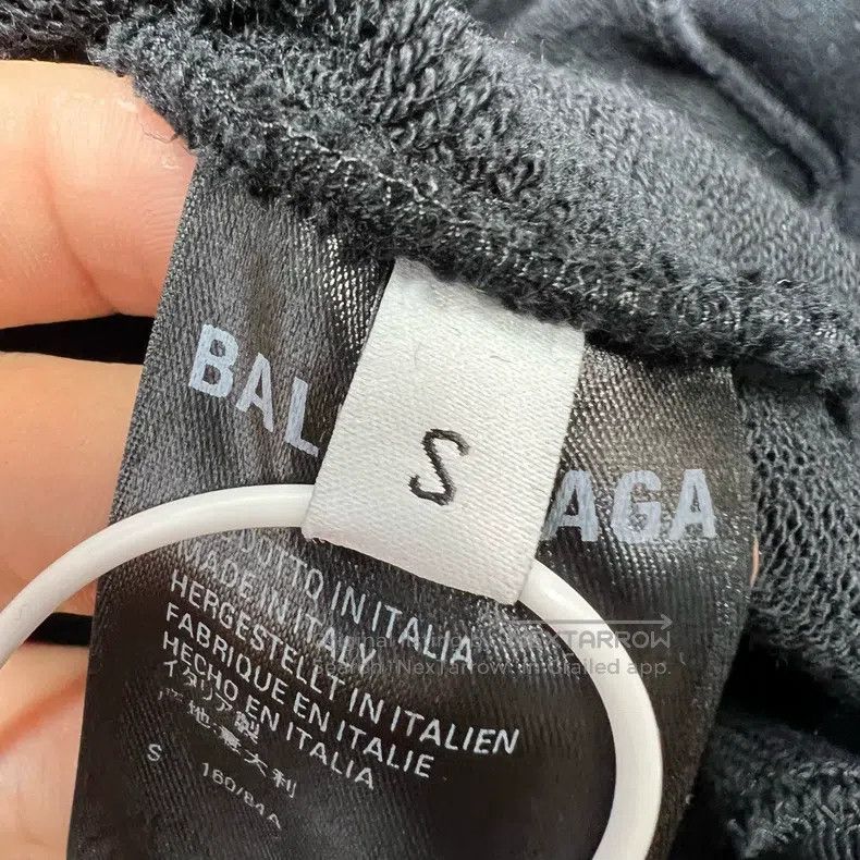 Balenciaga Balenciaga Zip-Up Hooded Jacket Size US S / EU 44-46 / 1 - 5 Thumbnail