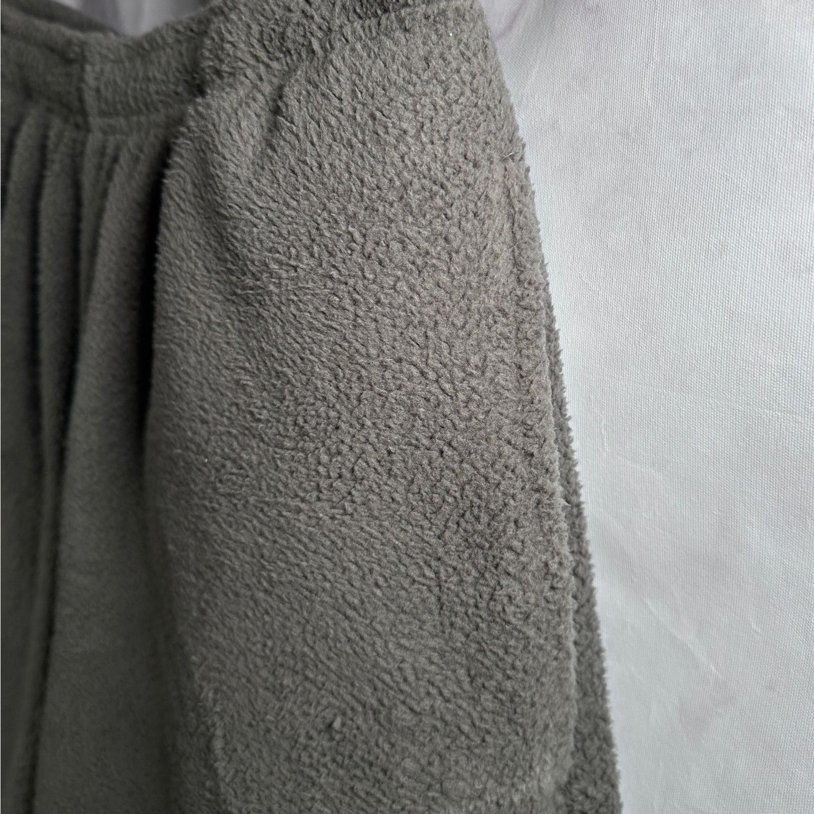 Los Angeles Apparel Sample Asphalt Grey Long Sherpa Shorts Size US 29 - 2 Thumbnail