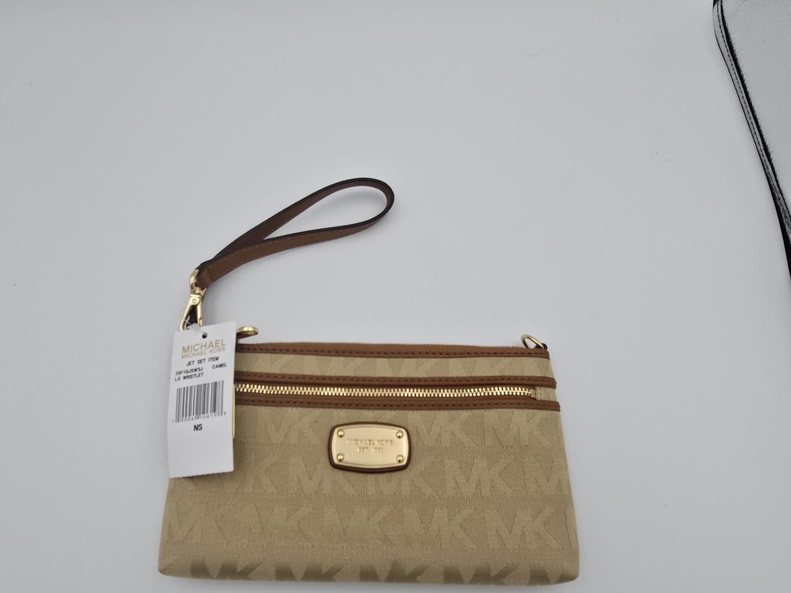 NWT Michael Kors Signature Wristlet Clutch/mini Handbag in Beige, Women's