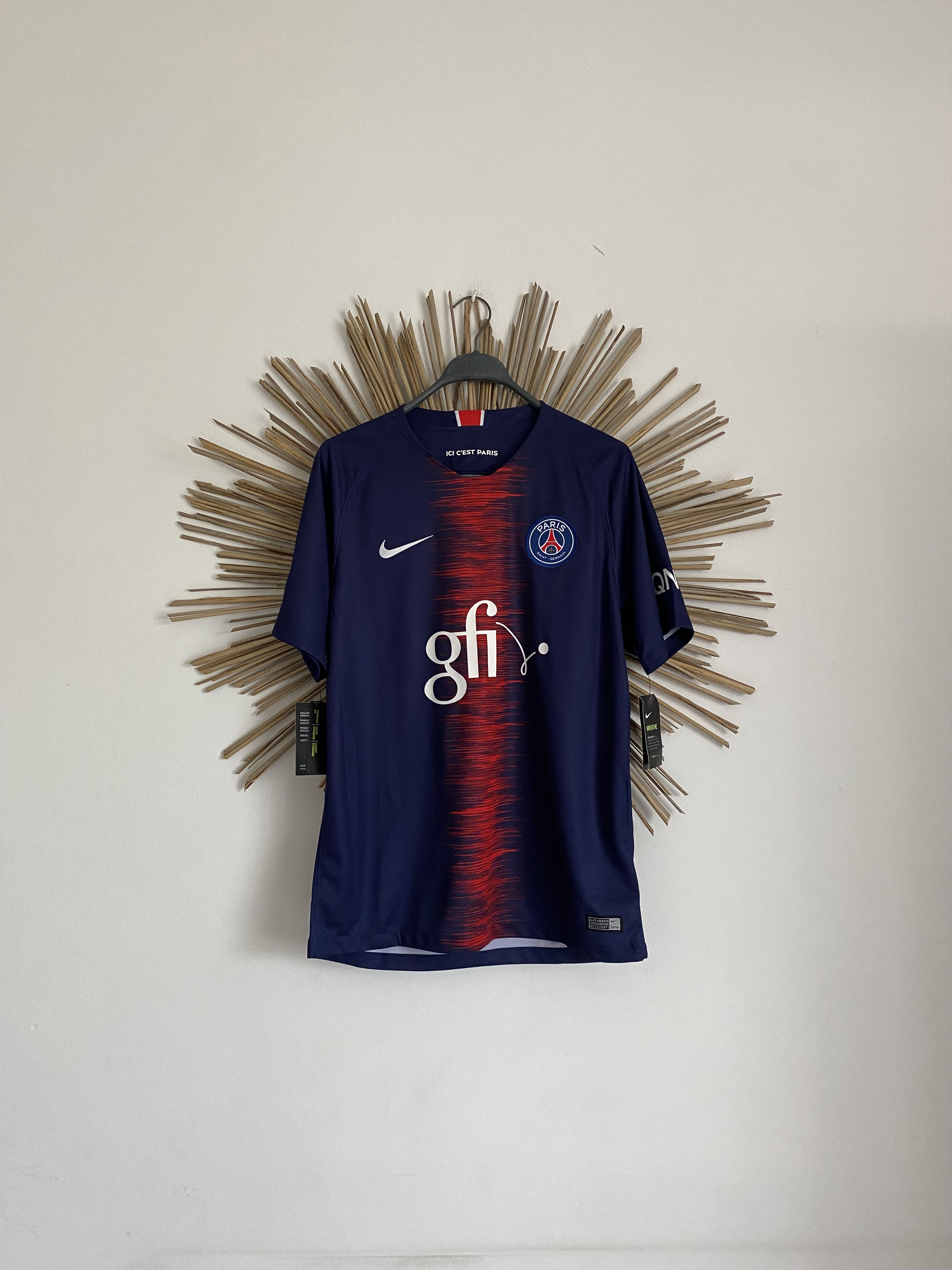 Nike PSG 2018 2019 handboll soccer football jersey Size US M / EU 48-50 / 2 - 1 Thumbnail
