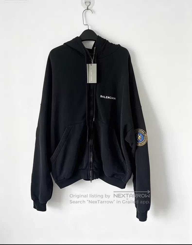 Balenciaga Balenciaga Tab Zip Up Hoodie Cropped | Grailed