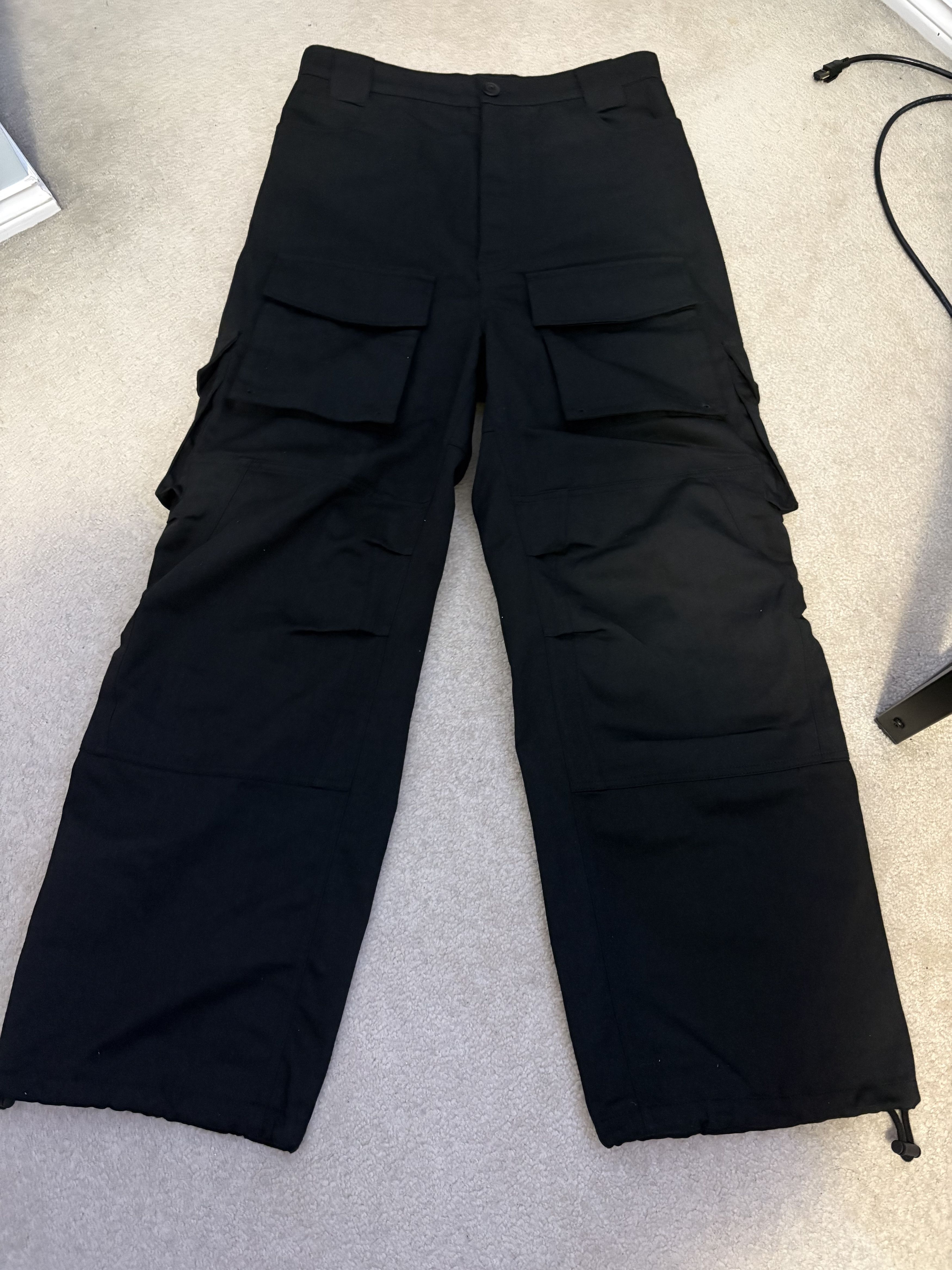 Japanese Brand Baggy Cargo Pants Size US 32 / EU 48 - 1 Thumbnail