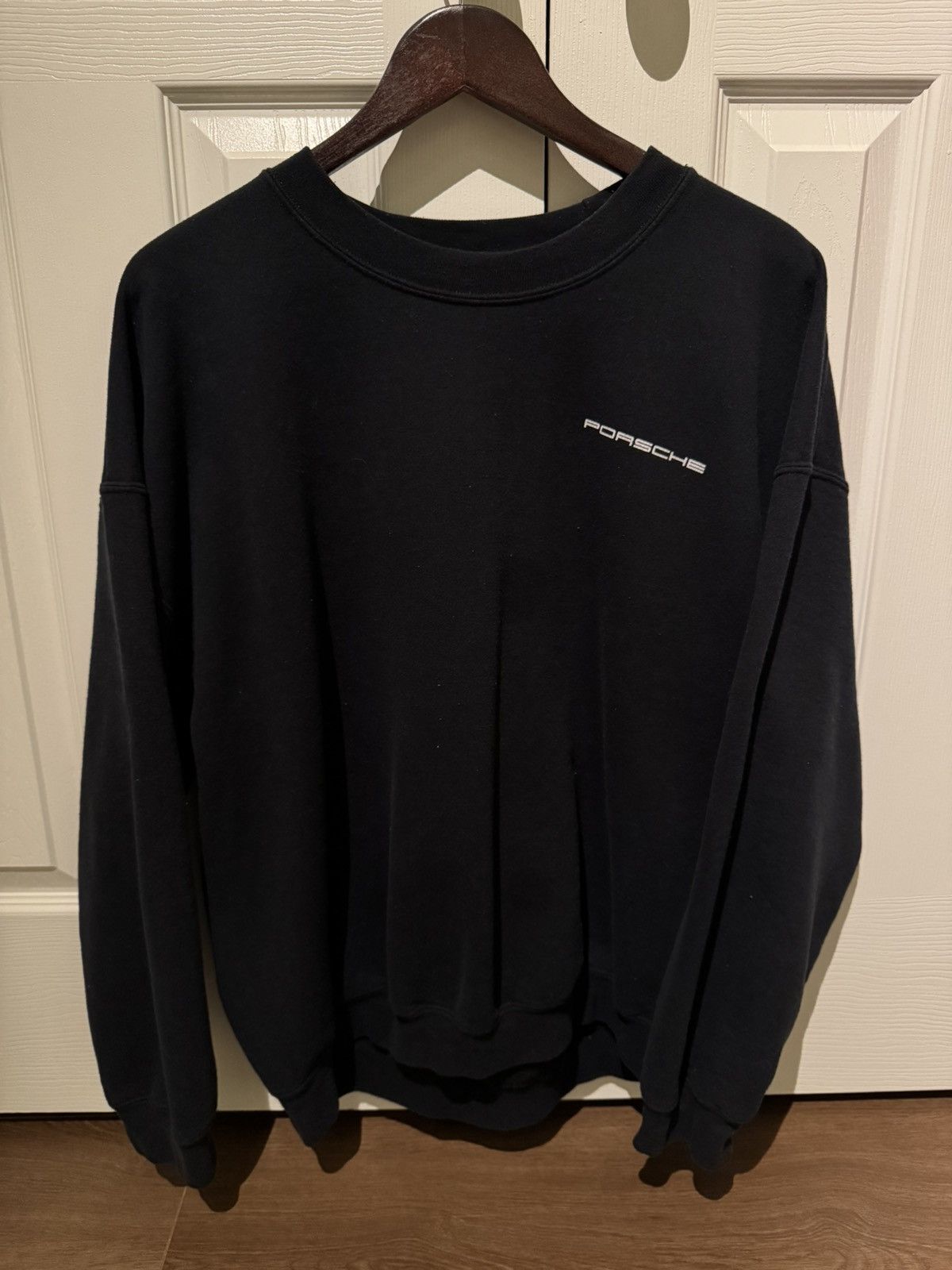 Gildan Vintage Jim Ellis Porsche Atlanta Crewneck XL Black Size US XL / EU 56 / 4 - 3 Thumbnail