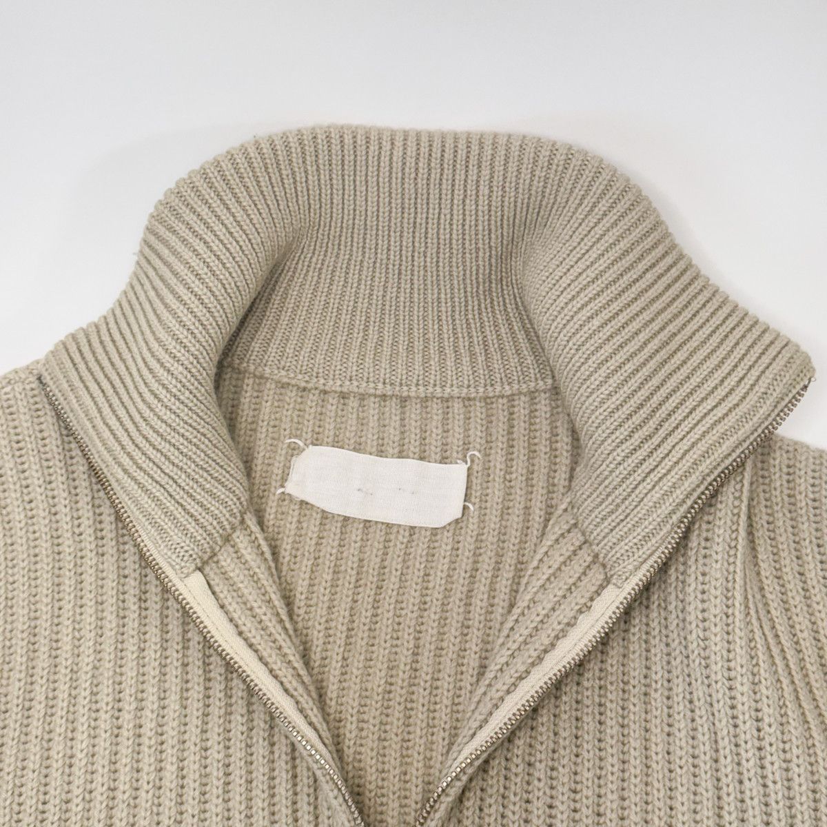 Maison Margiela MAISON MARTIN MARGIELA 90's DRIVERS KNIT 'WHITE TAG' Size US XL / EU 56 / 4 - 2 Thumbnail