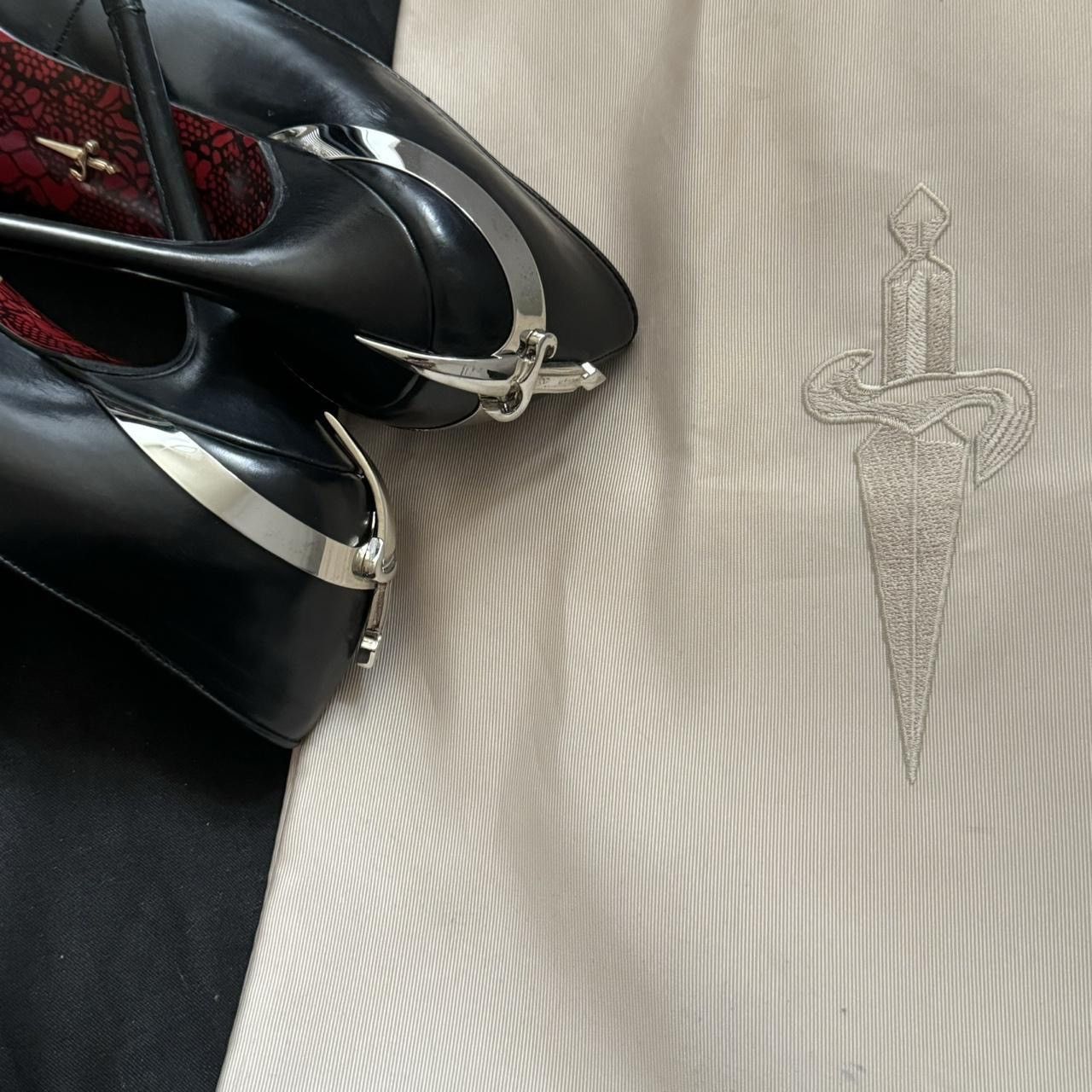 Paciotti Cesare Paciotti Dagger Heels Size US 8.5 / IT 38.5 - 6 Thumbnail