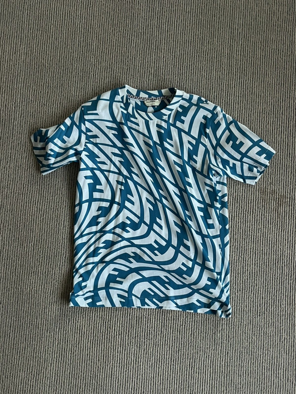 FENDI/Tシャツ/サイズ40 fendi オーバーサイズ Tシャツ RIZIN 朝倉未来 着用 正規品