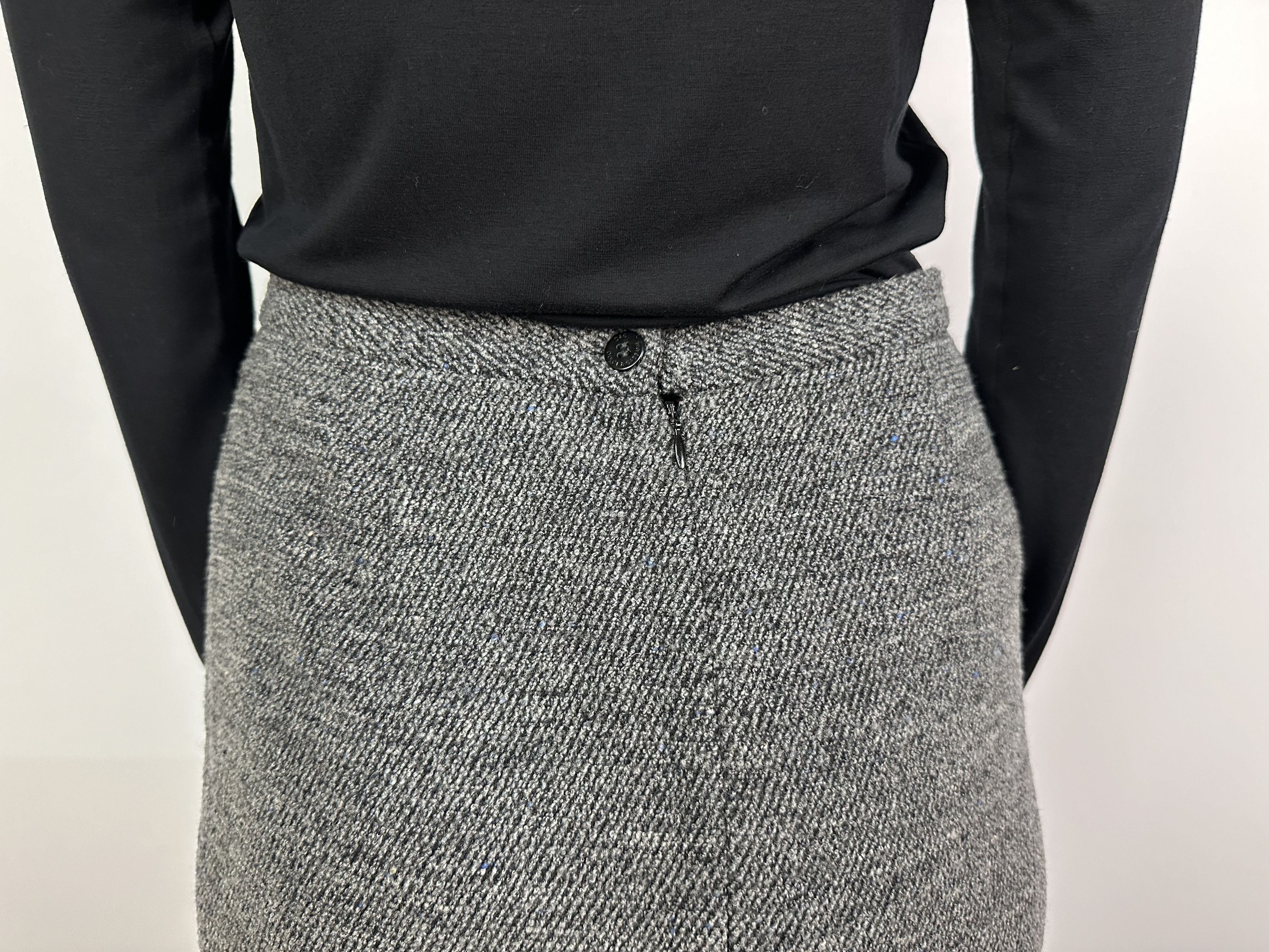 Dolce & Gabbana × Vintage Dolce & Gabbana Women Gray Wool Skirt 44 Size 30" / US 8 / IT 44 - 5 Thumbnail