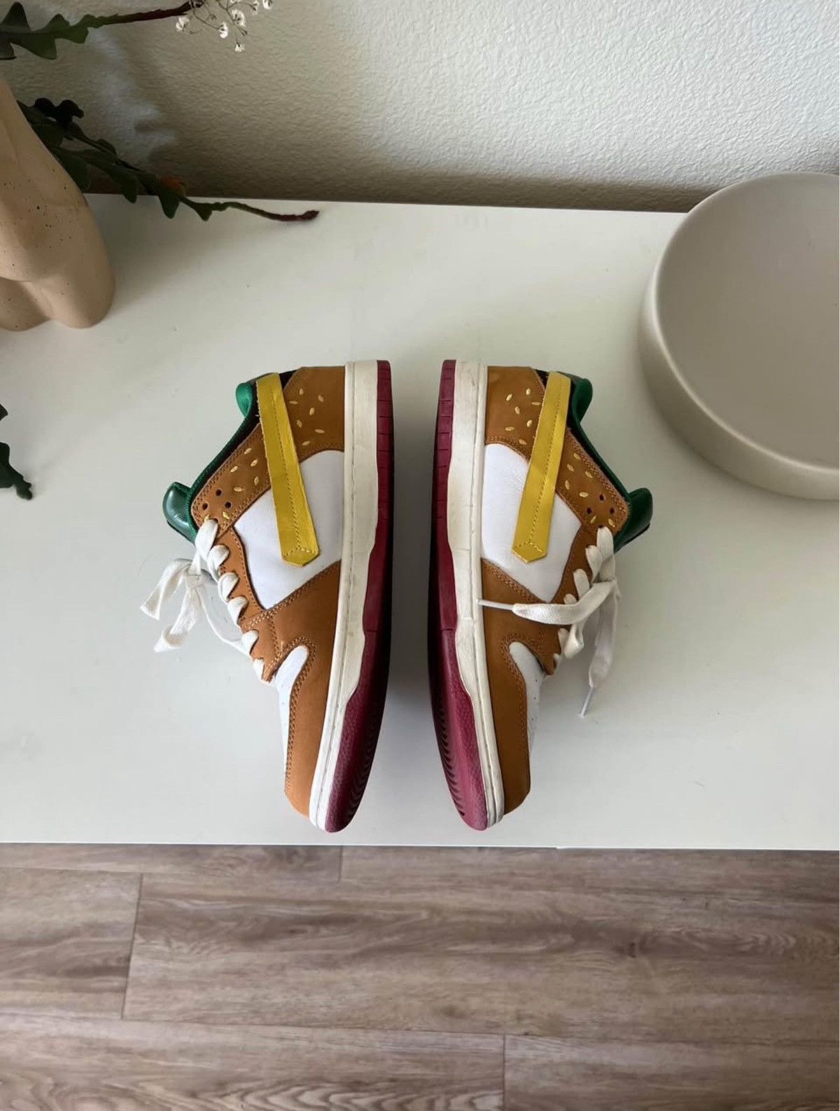 Vandy The Pink Vandy the Pink Burger Shoe Size US 10 / EU 43 - 2 Thumbnail
