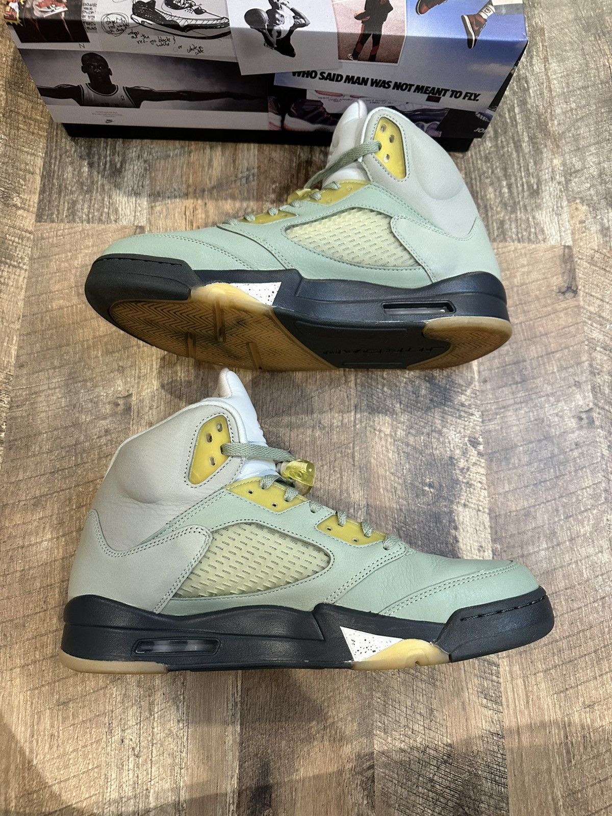 Jordan Brand WORN TWICE Nike Air Jordan 5 Retro Jade Horizon OG All CLEAN Size US 12 / EU 45 - 5 Thumbnail