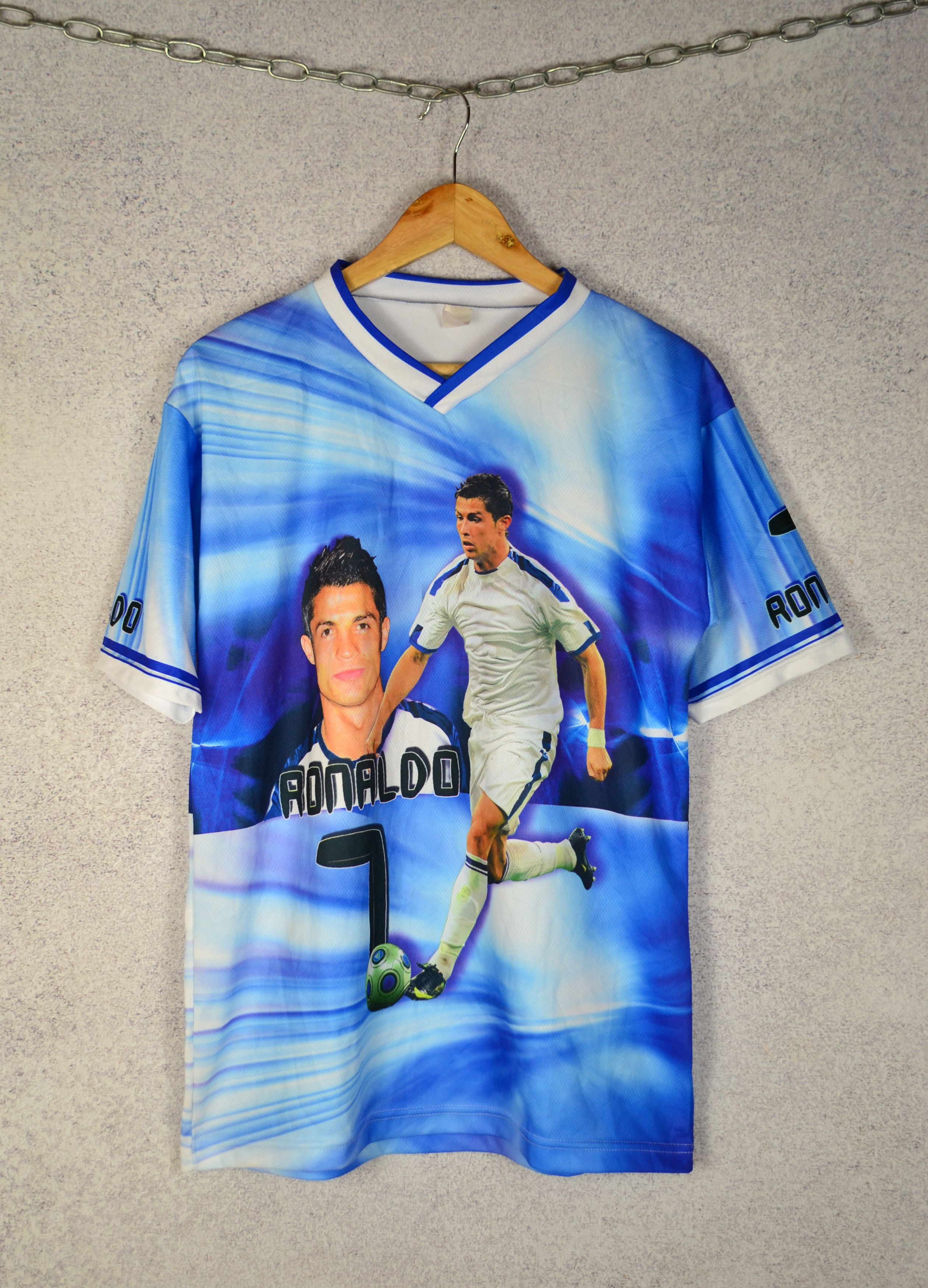 Other Cristiano Ronaldo Real Madrid FC CR7 Bootleg Jersey Size US M / EU 48-50 / 2 - 1 Thumbnail