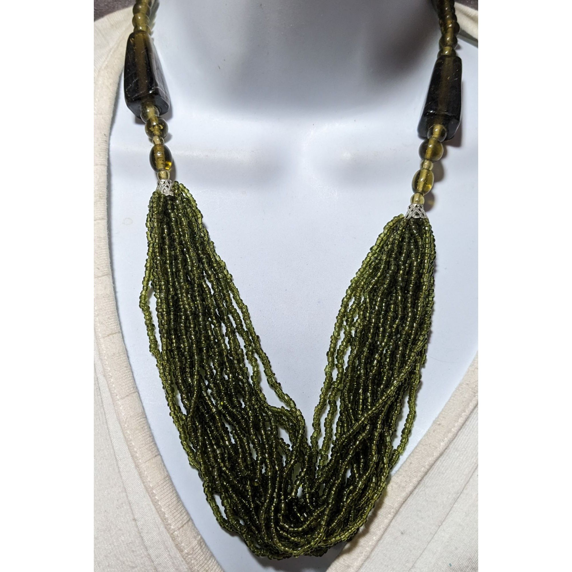 Other Charming Charlie Green Glass Beaded Necklace And Earring Set Size ONE SIZE - 6 Thumbnail