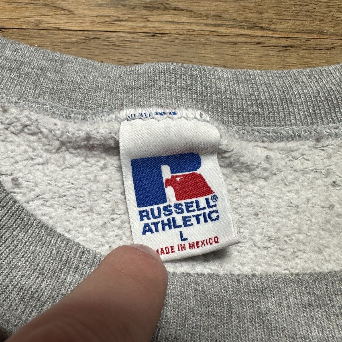 Russell Athletic Vintage Russell sweatshirt Size US L / EU 52-54 / 3 - 4 Thumbnail