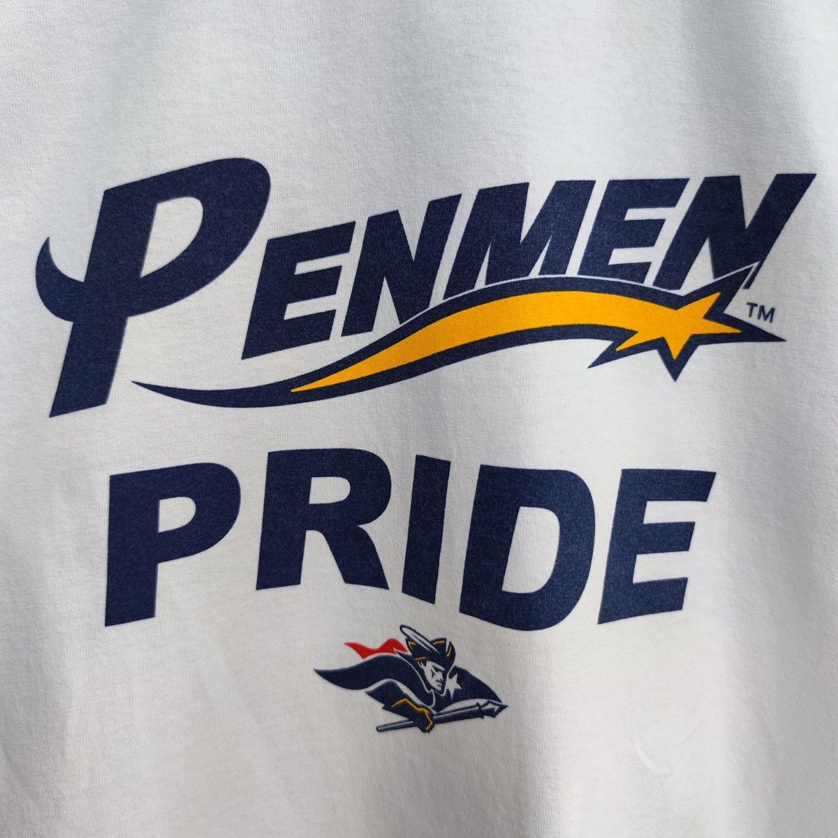 NHL Penmen Pride Hocky Team White T-Shirt Size M Size US M / EU 48-50 / 2 - 4 Thumbnail