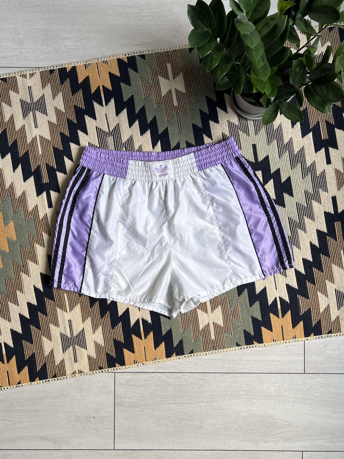 Adidas × Vintage Vintage Adidas Nylon Shorts Size US 32 / EU 48 - 1 Thumbnail