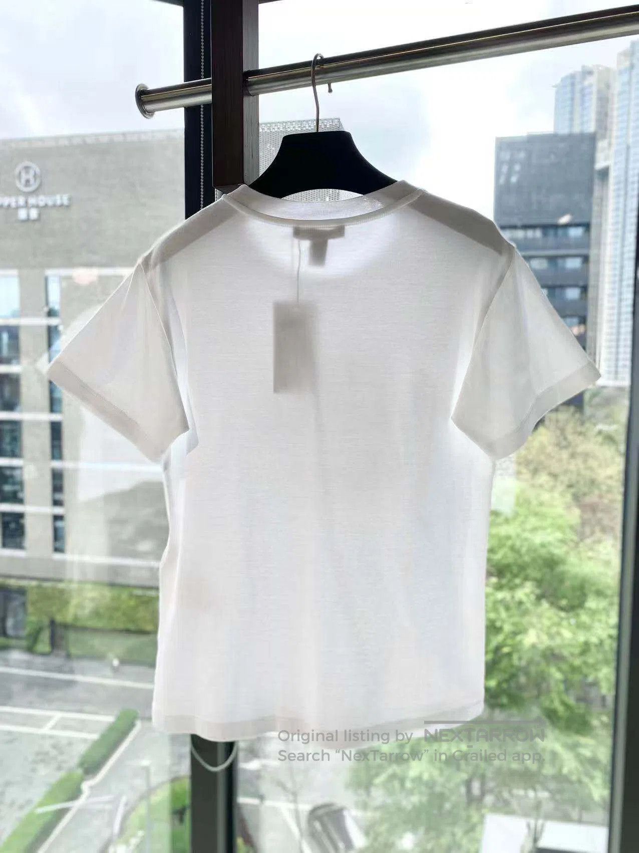 Louis Vuitton Louis Vuitton Logo short sleeves| Size XS / US 0-2 / IT 36-38 - 3 Thumbnail