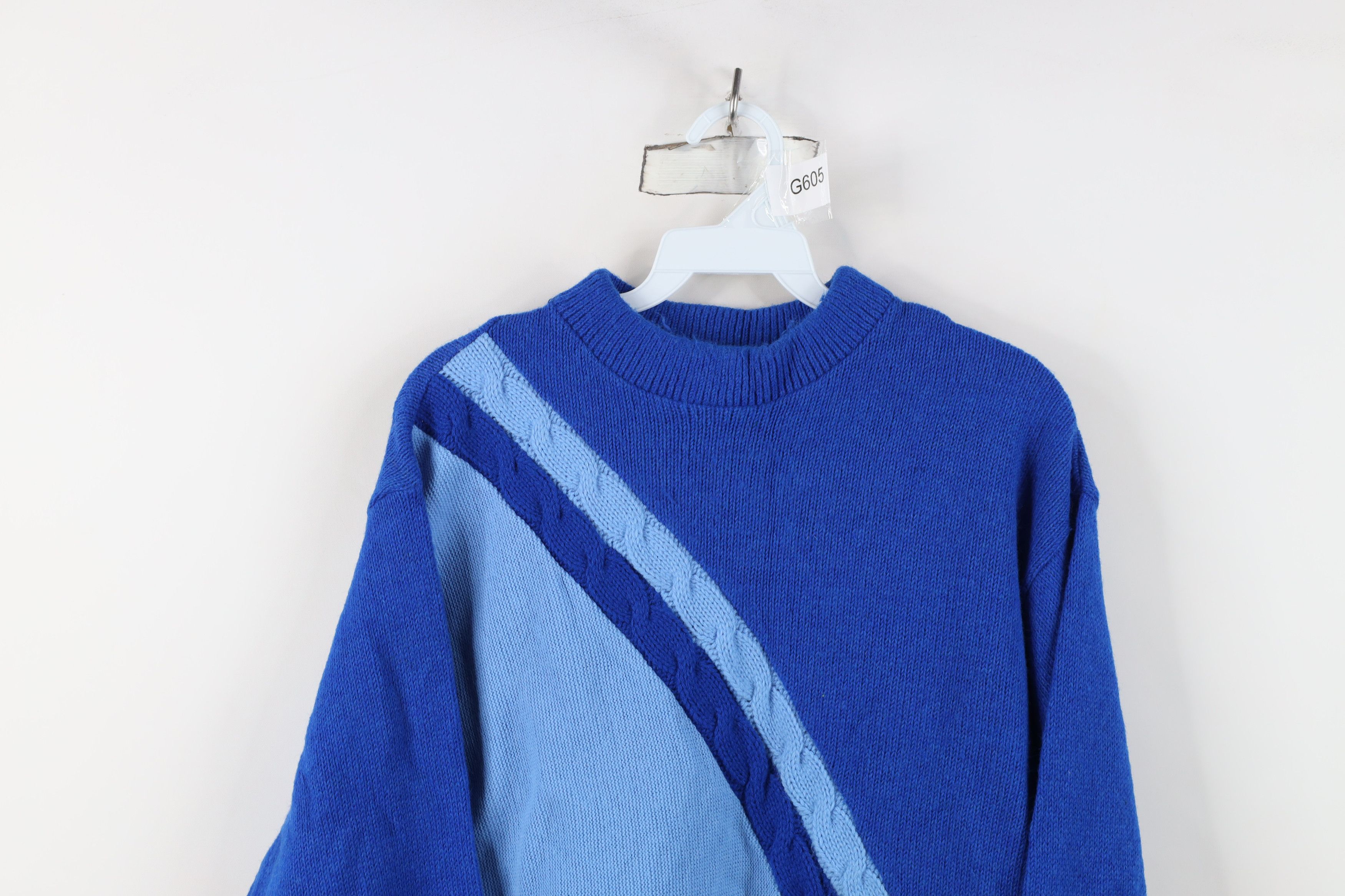 Vintage Vintage 50s Streetwear Cable Knit Sweater Blue Acrylic USA Size US M / EU 48-50 / 2 - 2 Thumbnail