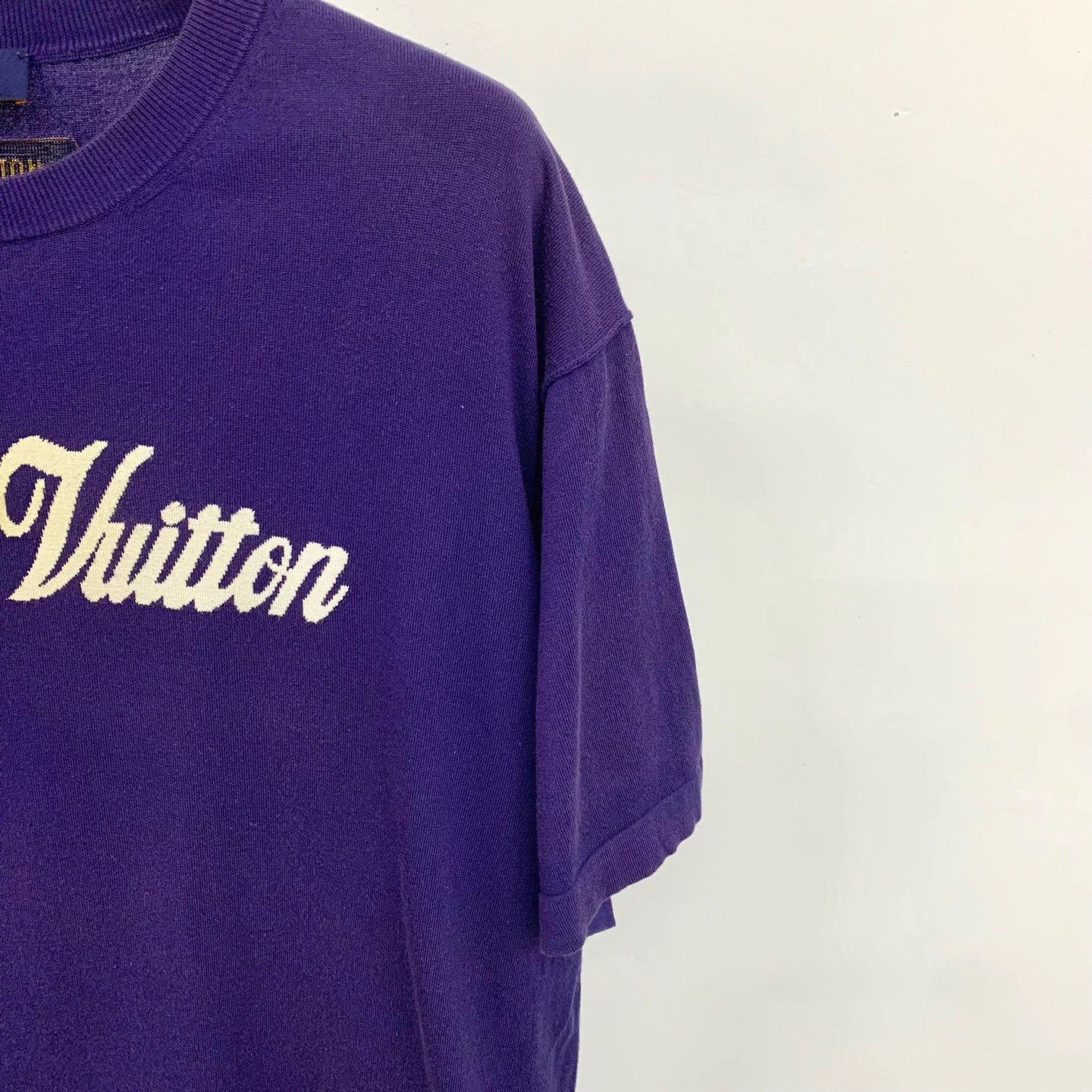 Louis Vuitton LV logo knit crewneck SS Tee WangSulong XL Y1596 Size US XL / EU 56 / 4 - 5 Thumbnail