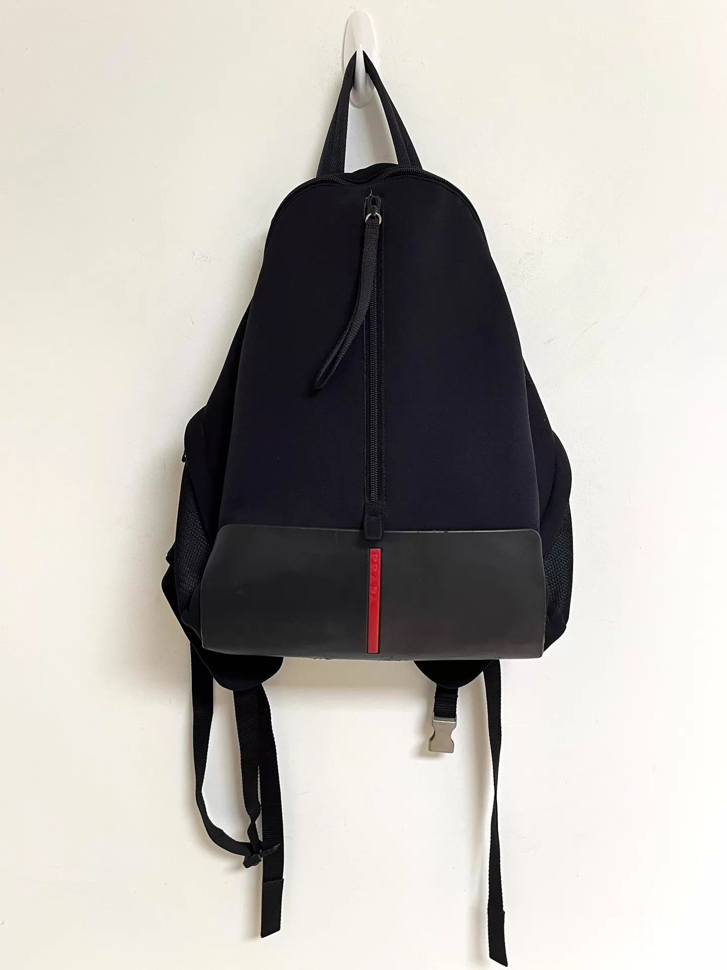バッグ Archive 90s Prada Sport Body Bag Black Prada Sport Cross Body 00s Archive Messenger Bag | eBay