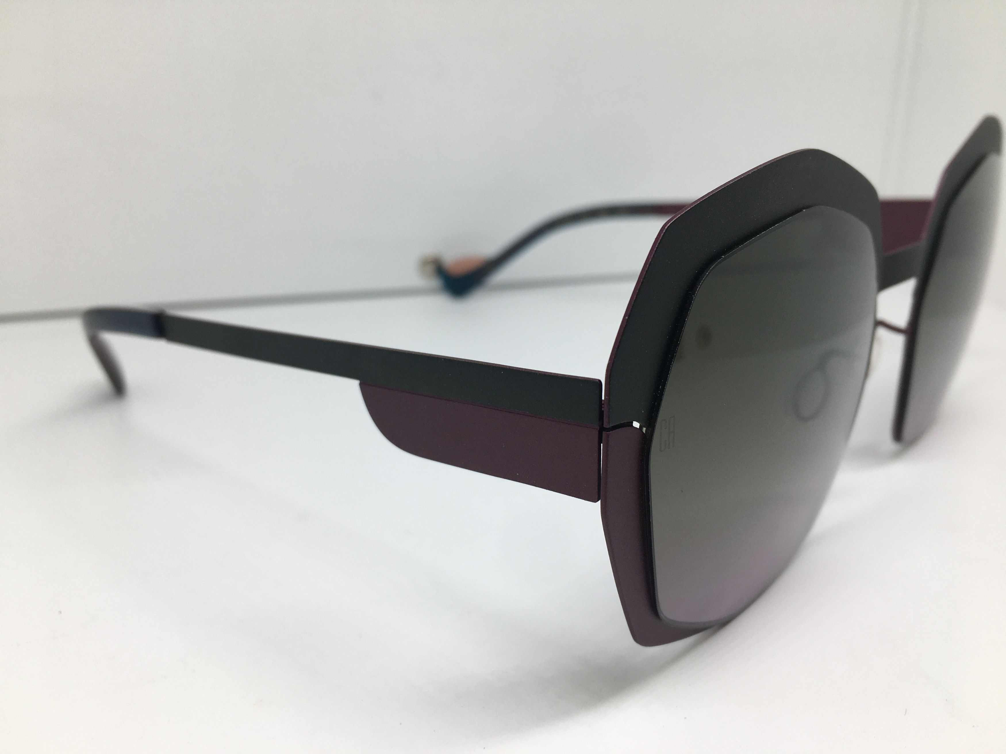 Other CAROLINE ABRAM JADE Oversize Sunglasses Frame Size ONE SIZE - 2 Thumbnail
