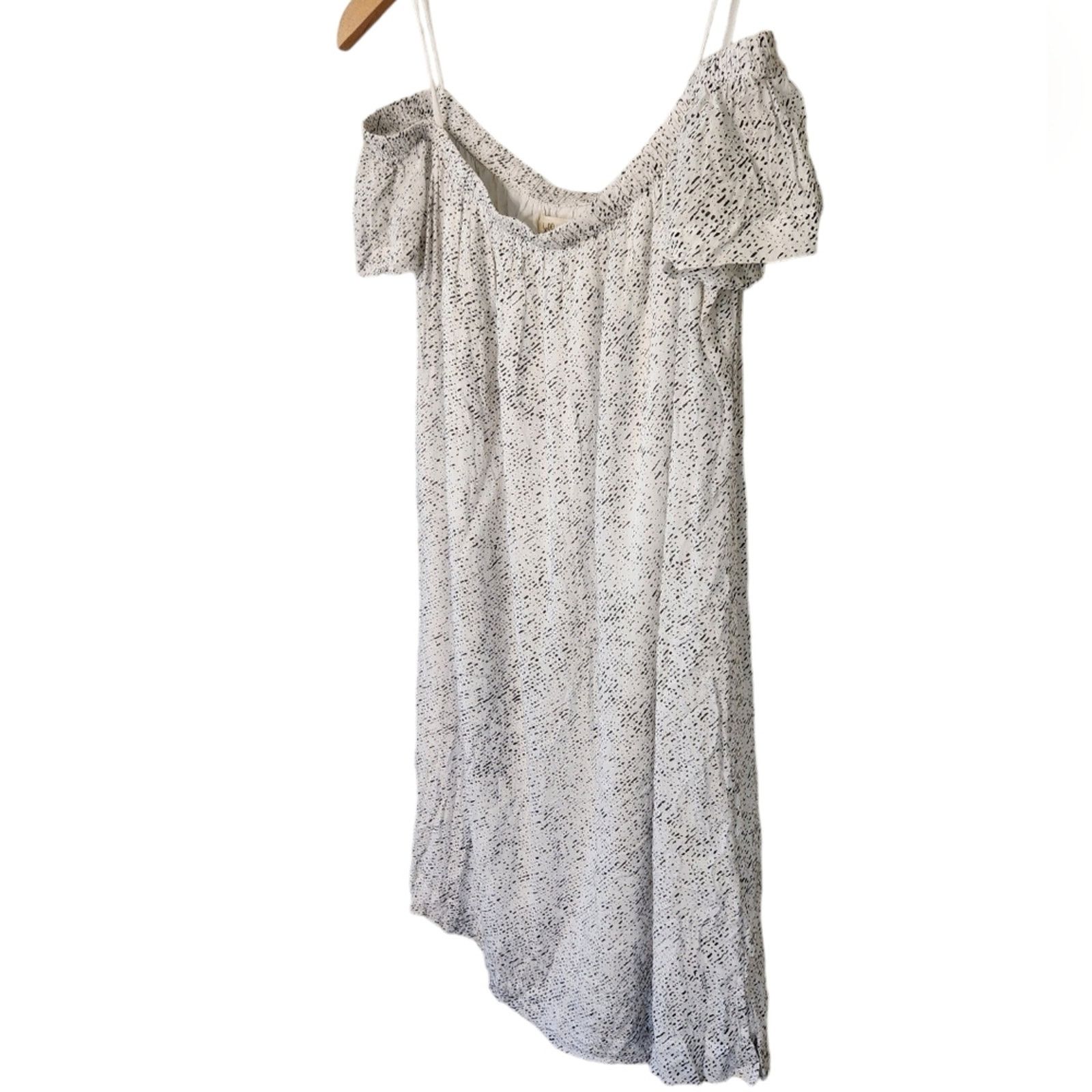 Bella Dahl Bella Dahl Off Shoulder Dress in Rain Storm from Revolve XS Size XS / US 0-2 / IT 36-38 - 2 Thumbnail