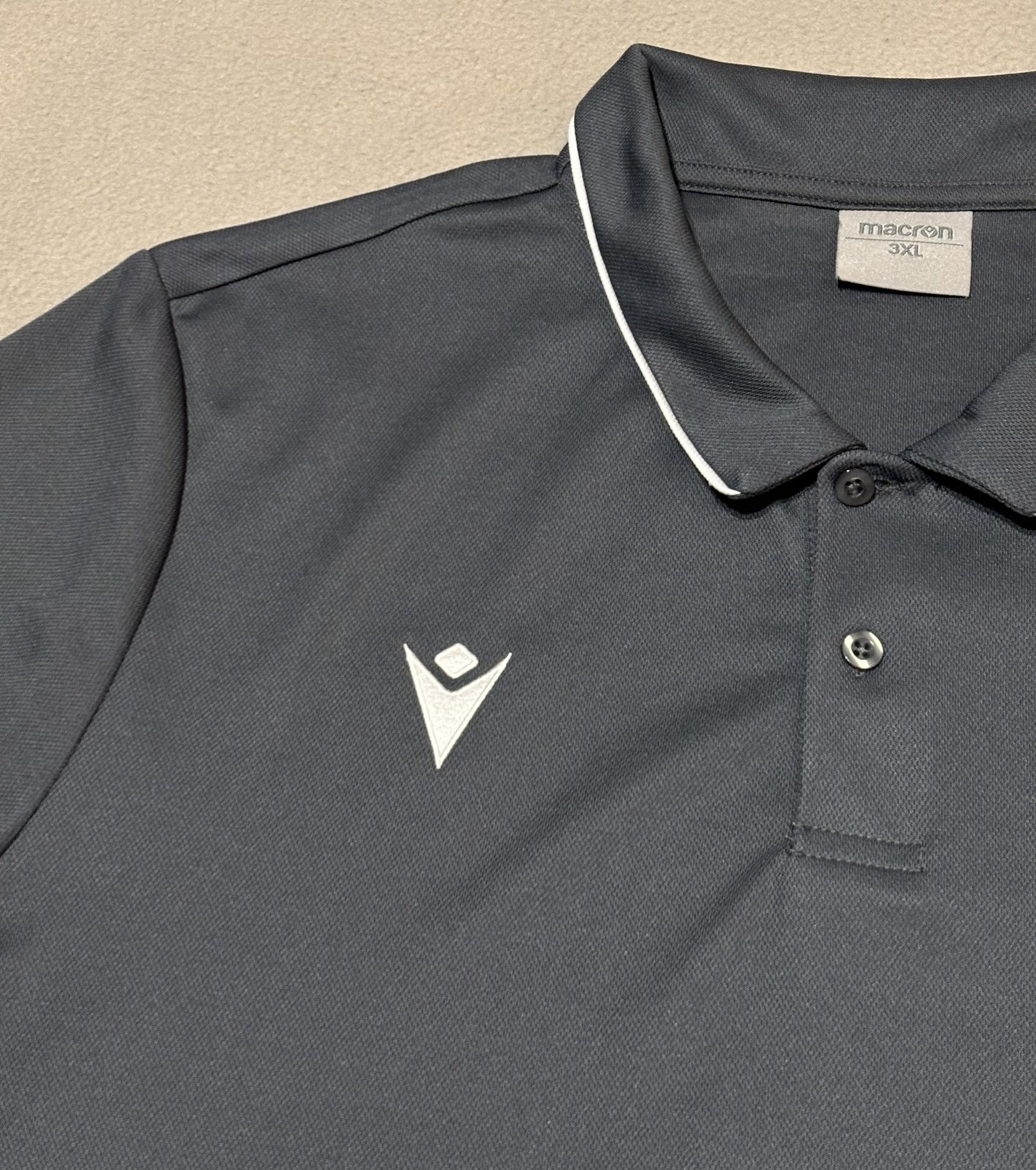 Macron Polo Wales Rugby WRU Macron Roz. XL Size US XL / EU 56 / 4 - 6 Thumbnail