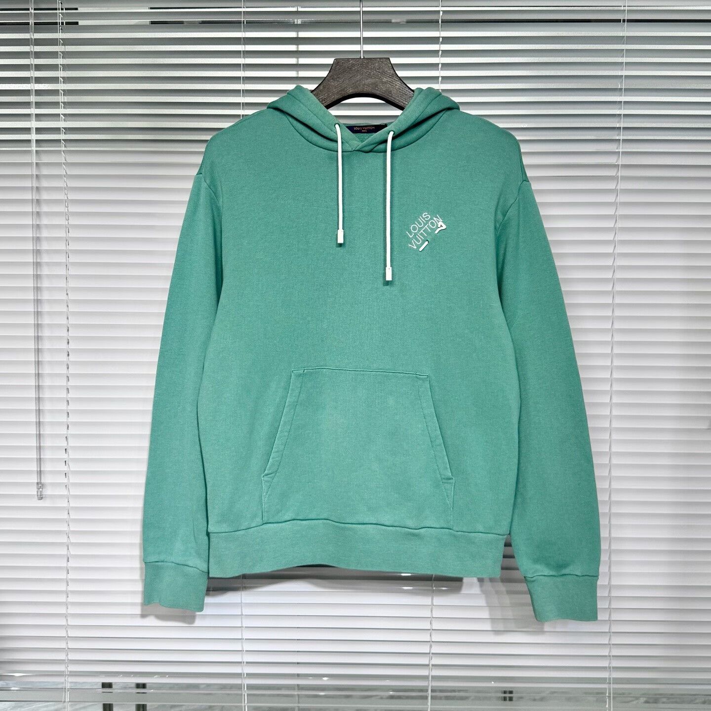 Louis Vuitton lv embroidered hoodie in lake green Size US M / EU 48-50 / 2 - 1 Thumbnail