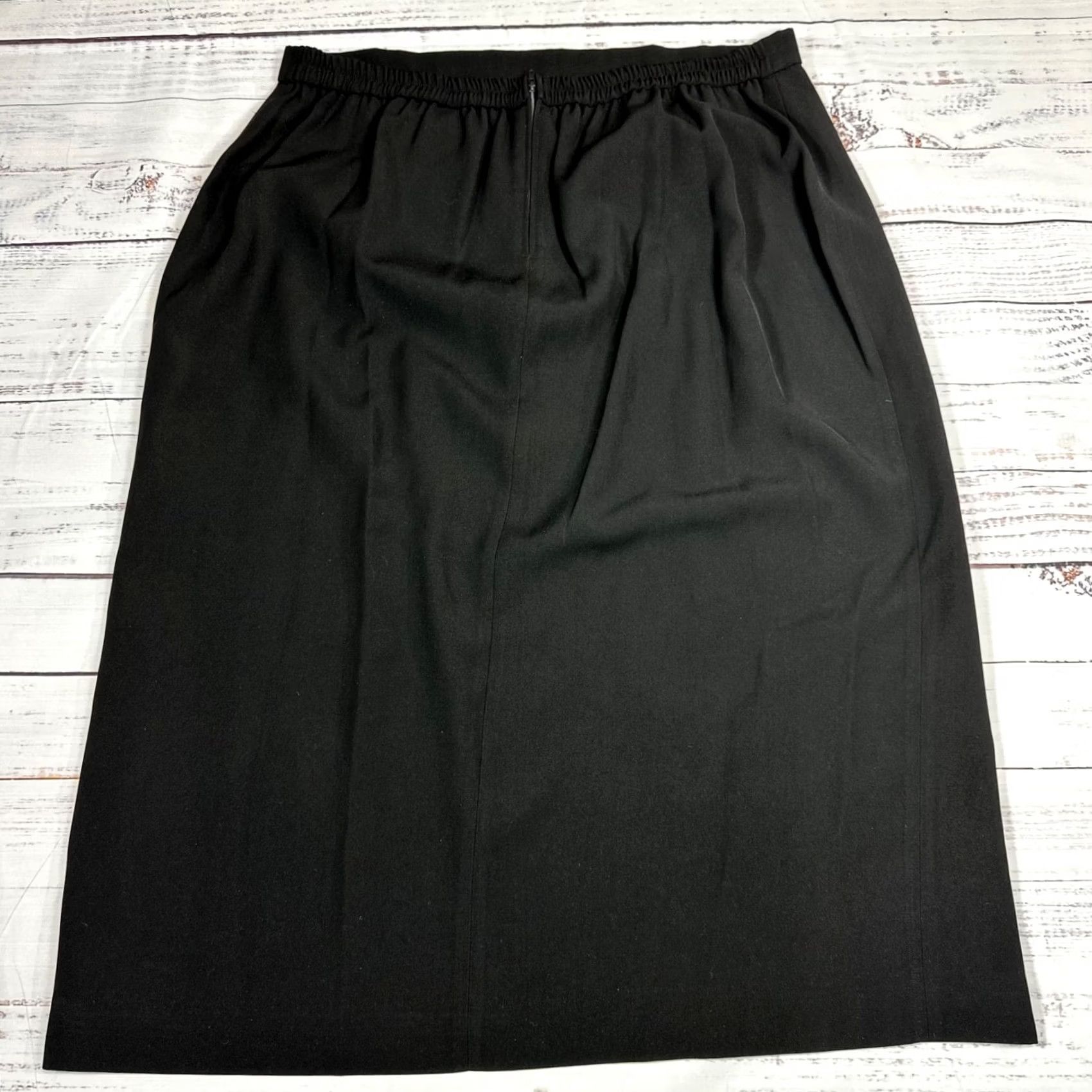 Vintage Solini Womens Crystal Embellished Midi Skirt Sz 18 Black Walking Vent Back Zip Skirt Women Black 18 Retro? Size 40" / US 18 - 5 Thumbnail