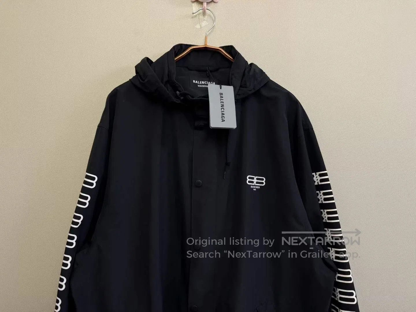 Balenciaga Balenciaga Black Arm BB Full Logo Windbreaker| Size US S / EU 44-46 / 1 - 2 Thumbnail