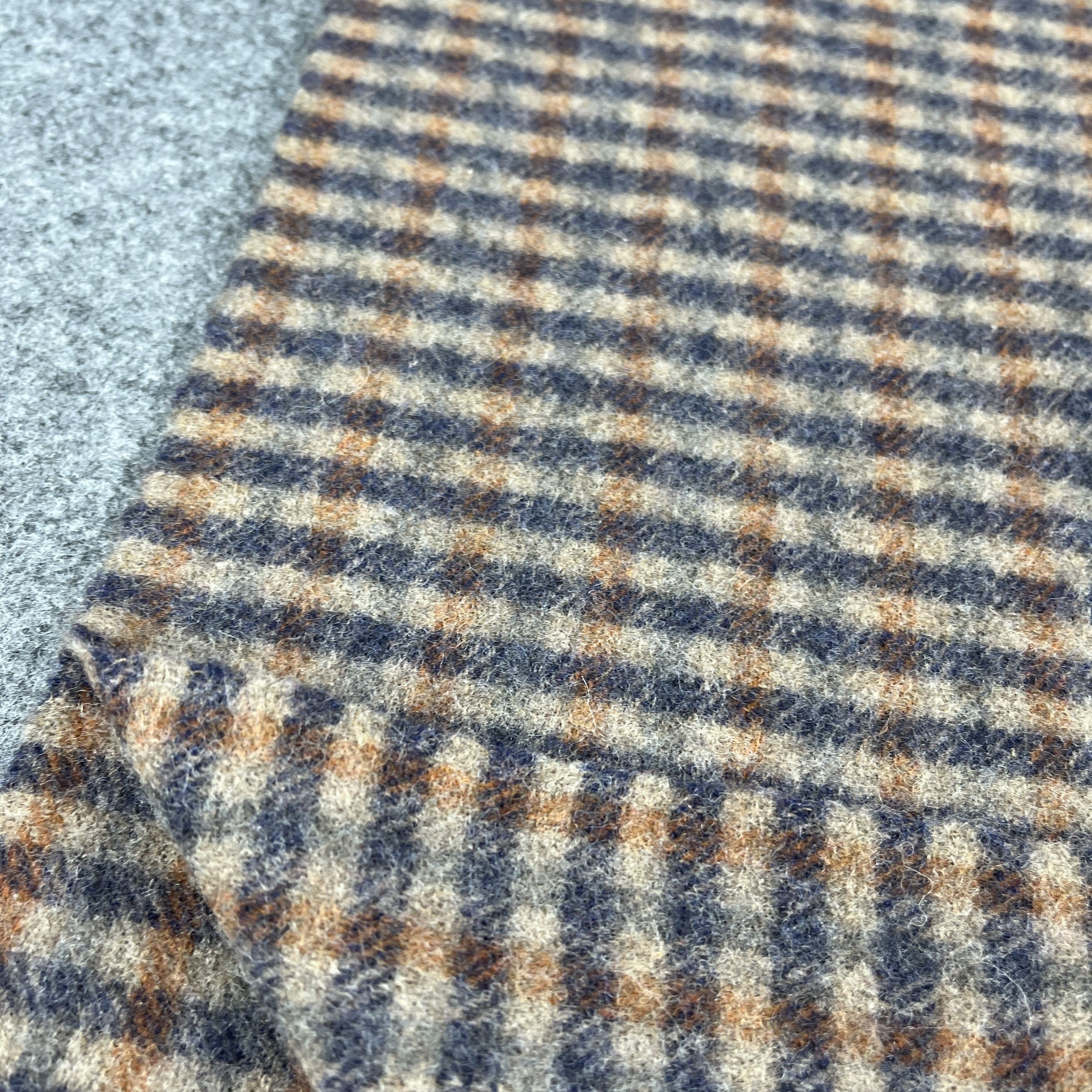 Vintage Christian Dior Scarf / Muffler / Neckwear T1112 Size ONE SIZE - 12 Thumbnail