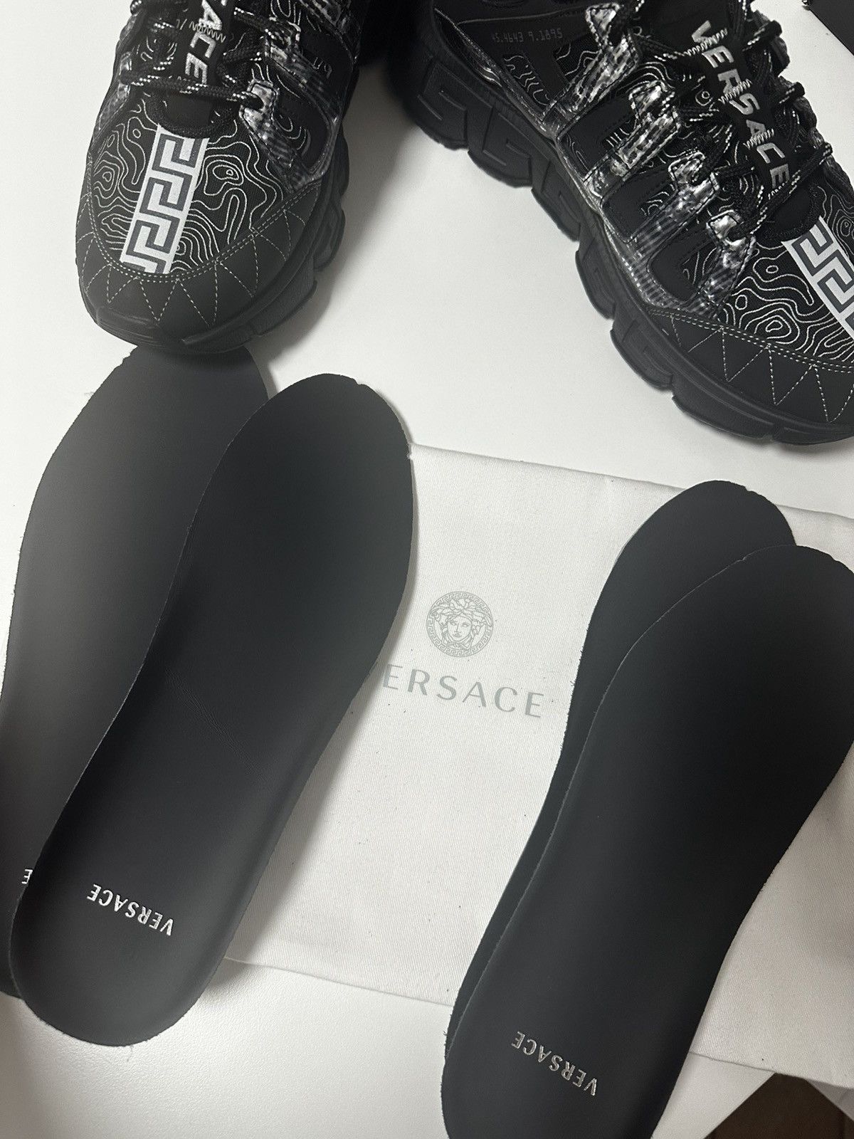 Versace Versace Trigreca Sneakers Size US 9 / EU 42 - 14 Thumbnail