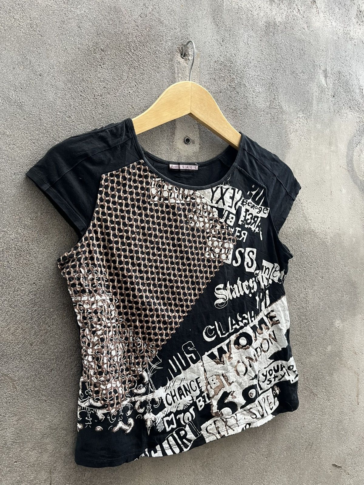 If Six Was Nine × Julius × KMRii FILSAGE “Urban Clash” Tee – Japan Avant-Garde Punk Style Size US S / EU 44-46 / 1 - 7 Thumbnail