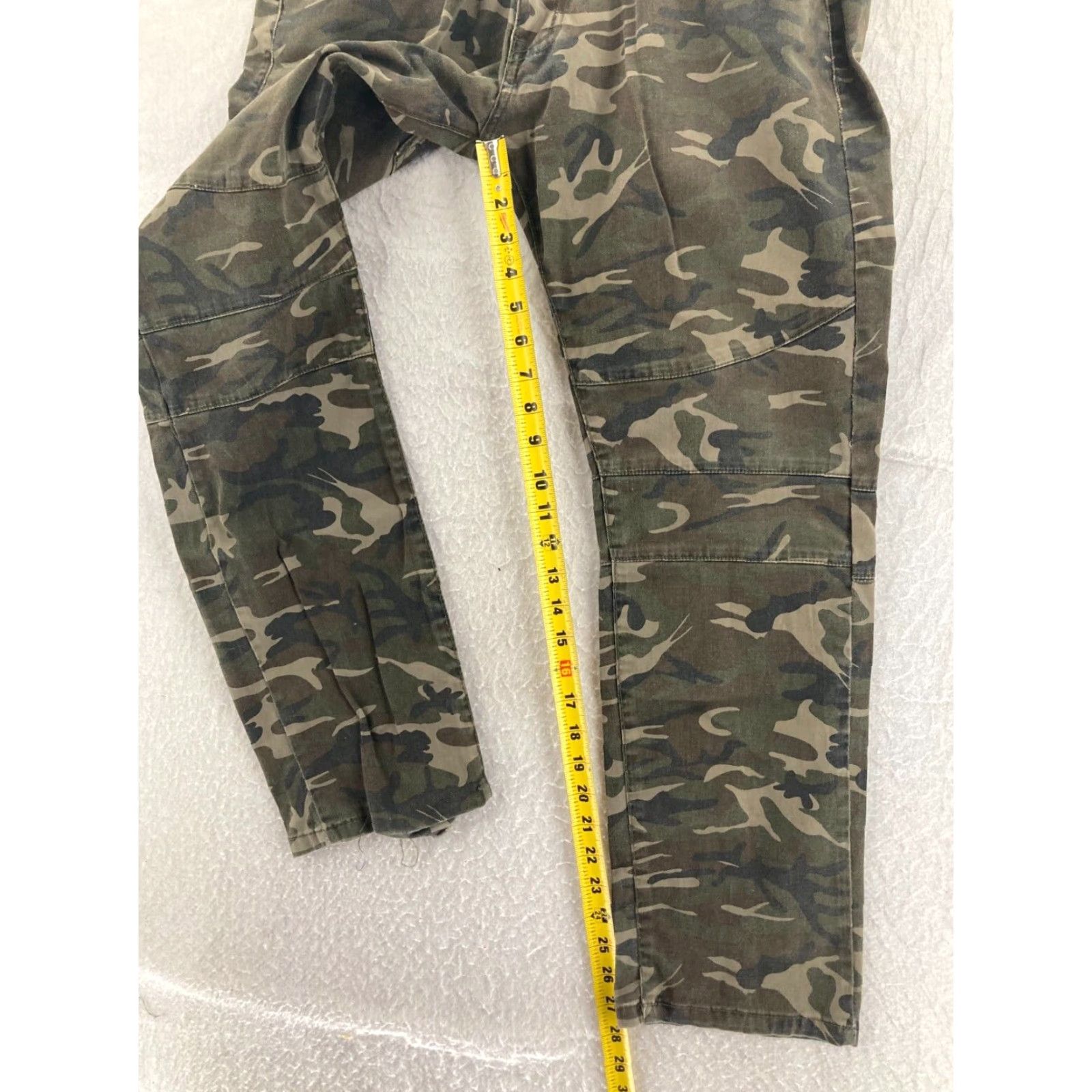 Vintage Nick Danger Jeans Mens 34X30 Low Rise Camouflage 5 Pocket Cotton Blend Straight Leg Mens Size US 34 / EU 50 - 3 Thumbnail