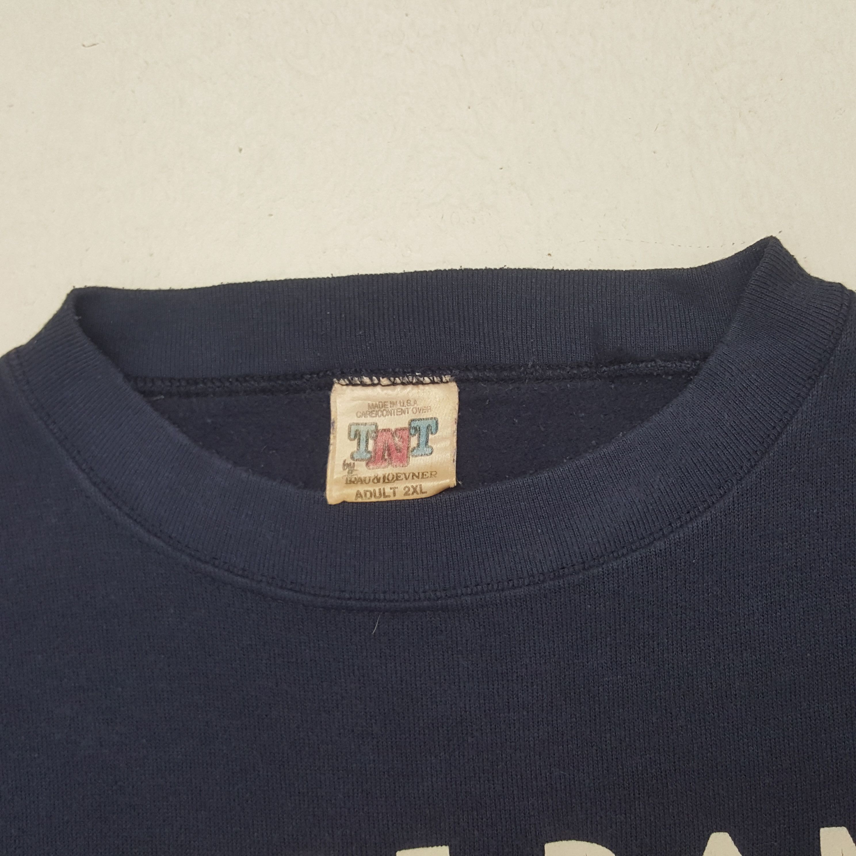 Vintage Vintage Notre Dame Fighting Irish University Sweatshirt Size US L / EU 52-54 / 3 - 4 Thumbnail