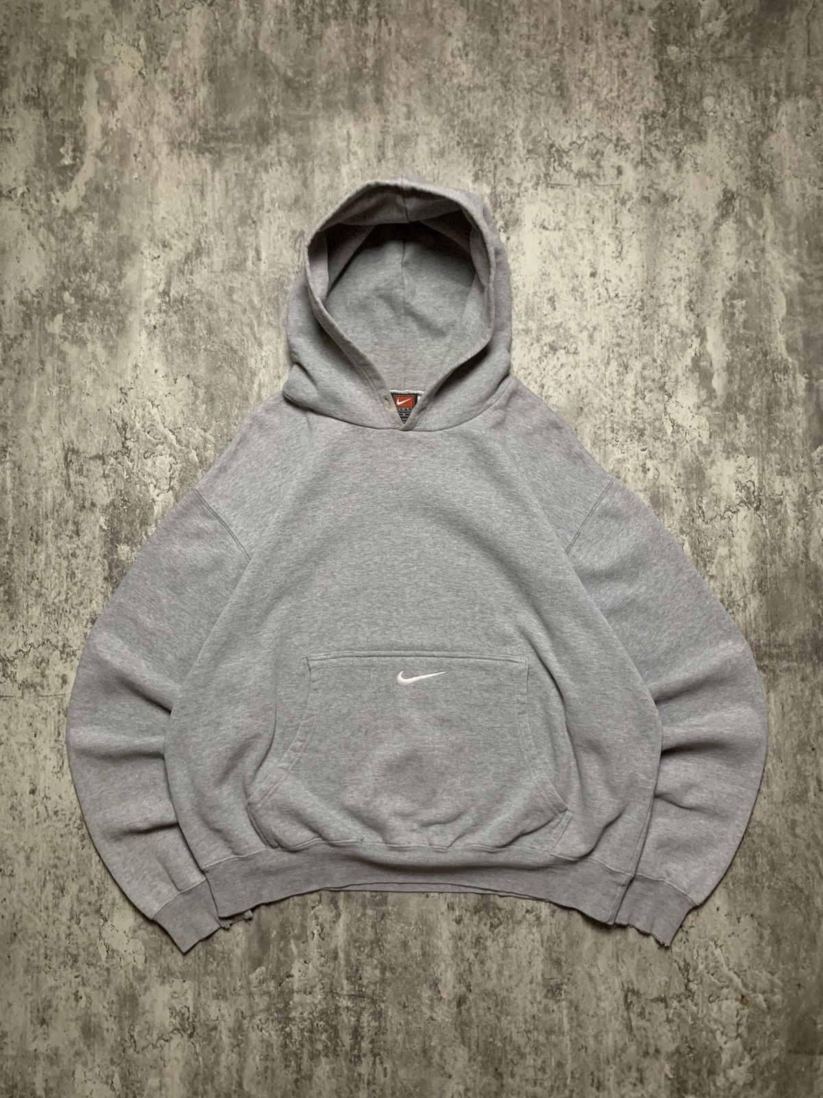 Nike Vintage 90’s Distressed Nike Center Logo Boxy Cut Tag Team Size US M / EU 48-50 / 2 - 1 Thumbnail