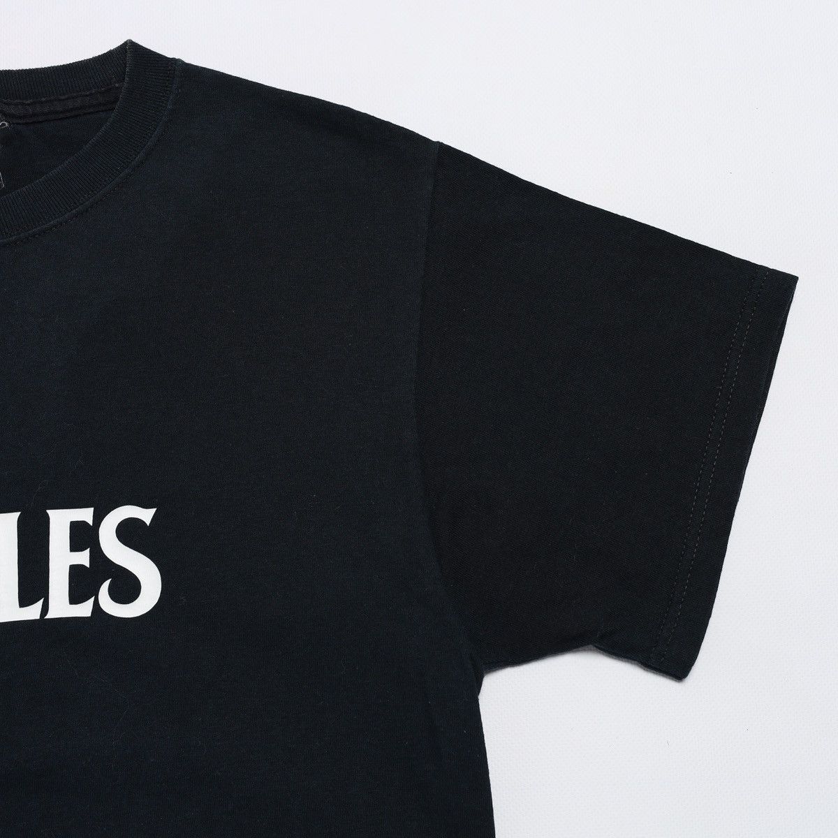 Band Tees 2005 The Beatles Black Tee t-shirt Size US M / EU 48-50 / 2 - 2 Thumbnail