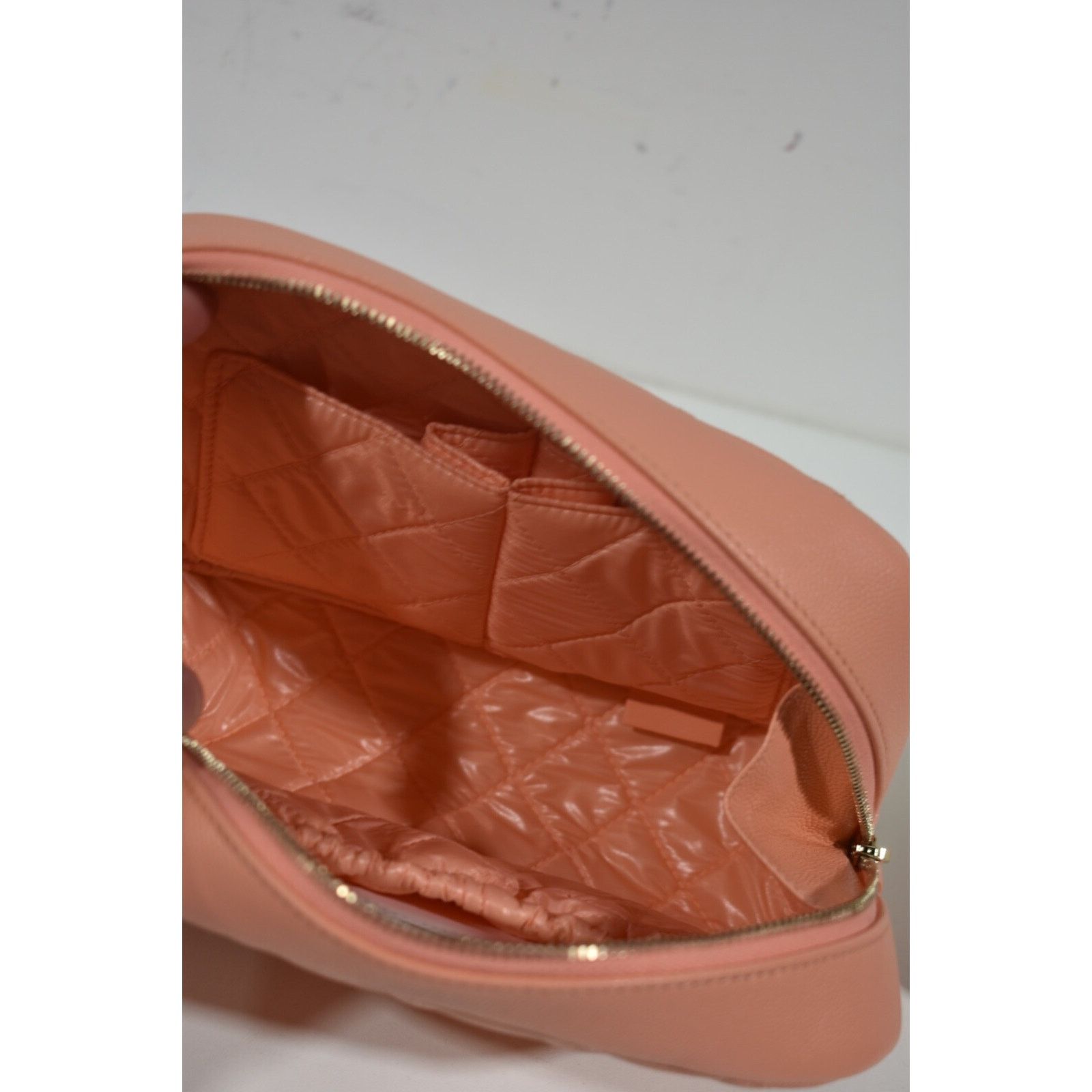 Chanel Chanel Vanity Travel Beauty Case CC Quilted Clutch Bag Size ONE SIZE - 10 Thumbnail