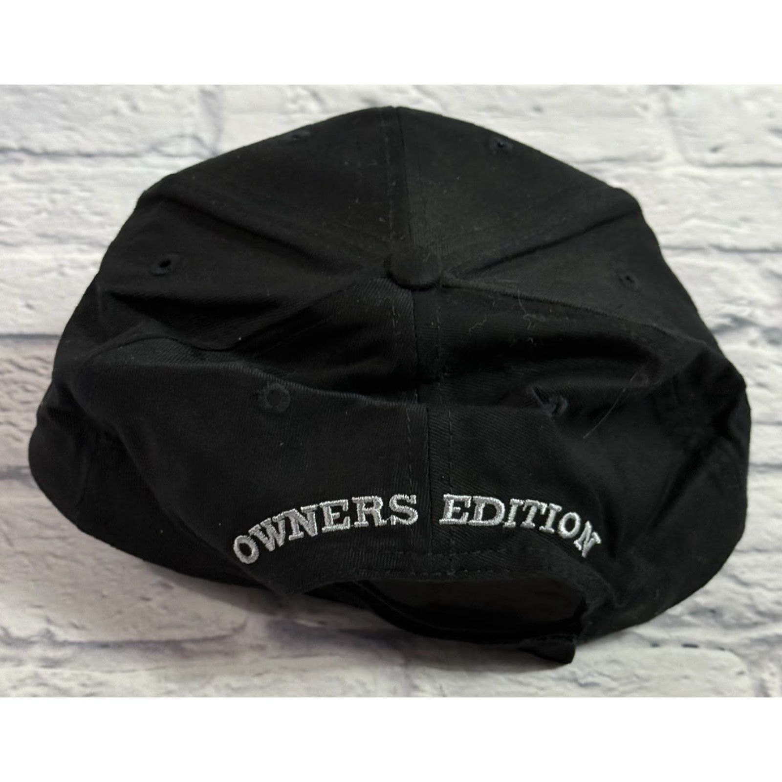 Vintage Snap-On Tools MG325 Black Adjustable Cap with Red Highlights OWNERS EDITION NEW Baseball Cap Men One Size Black Adjustable Canvas Hat Size ONE SIZE - 3 Thumbnail