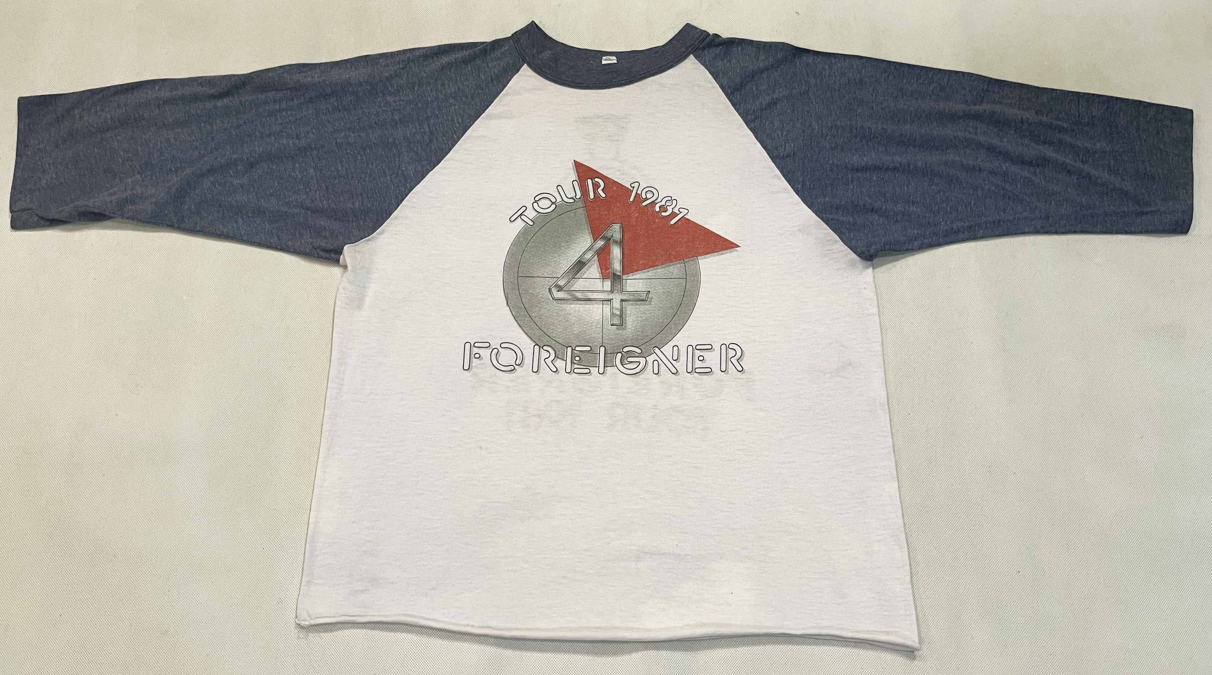 Vintage hotsell Original FOREIGNER “4” 1981 Tour Raglan T-shirt Size XL