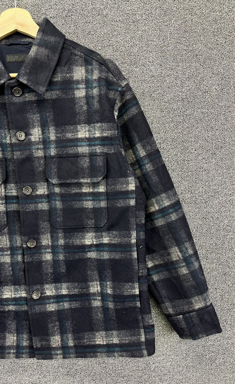 Flannel Vintage Uniqlo Shadow Plaid Button Up Flannel Jacket Size US M / EU 48-50 / 2 - 4 Thumbnail
